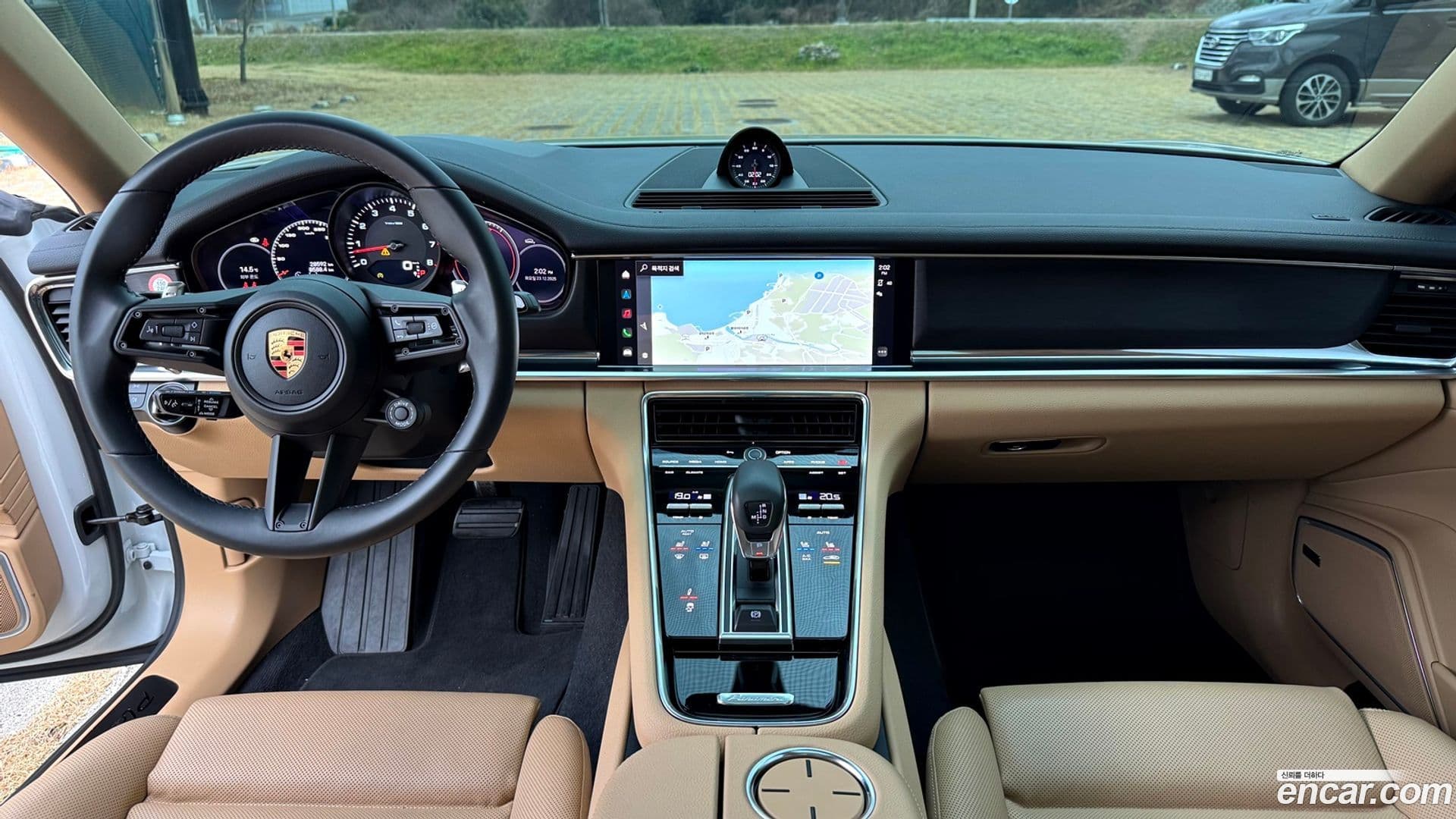 Main__Slider__Photo:Panamera Porsche 2022.5-9