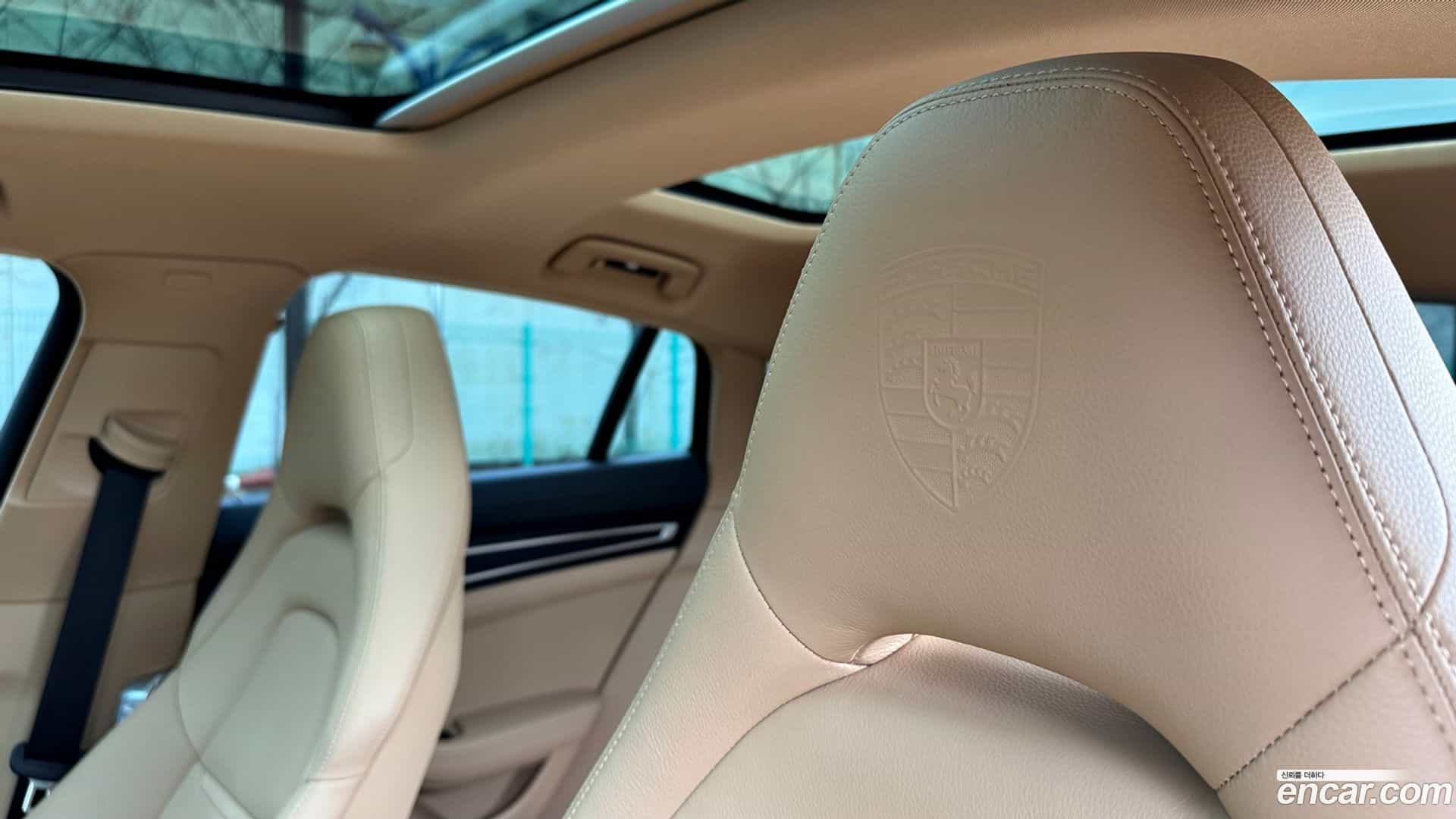 Panamera Porsche 2022.5-OPTION-017