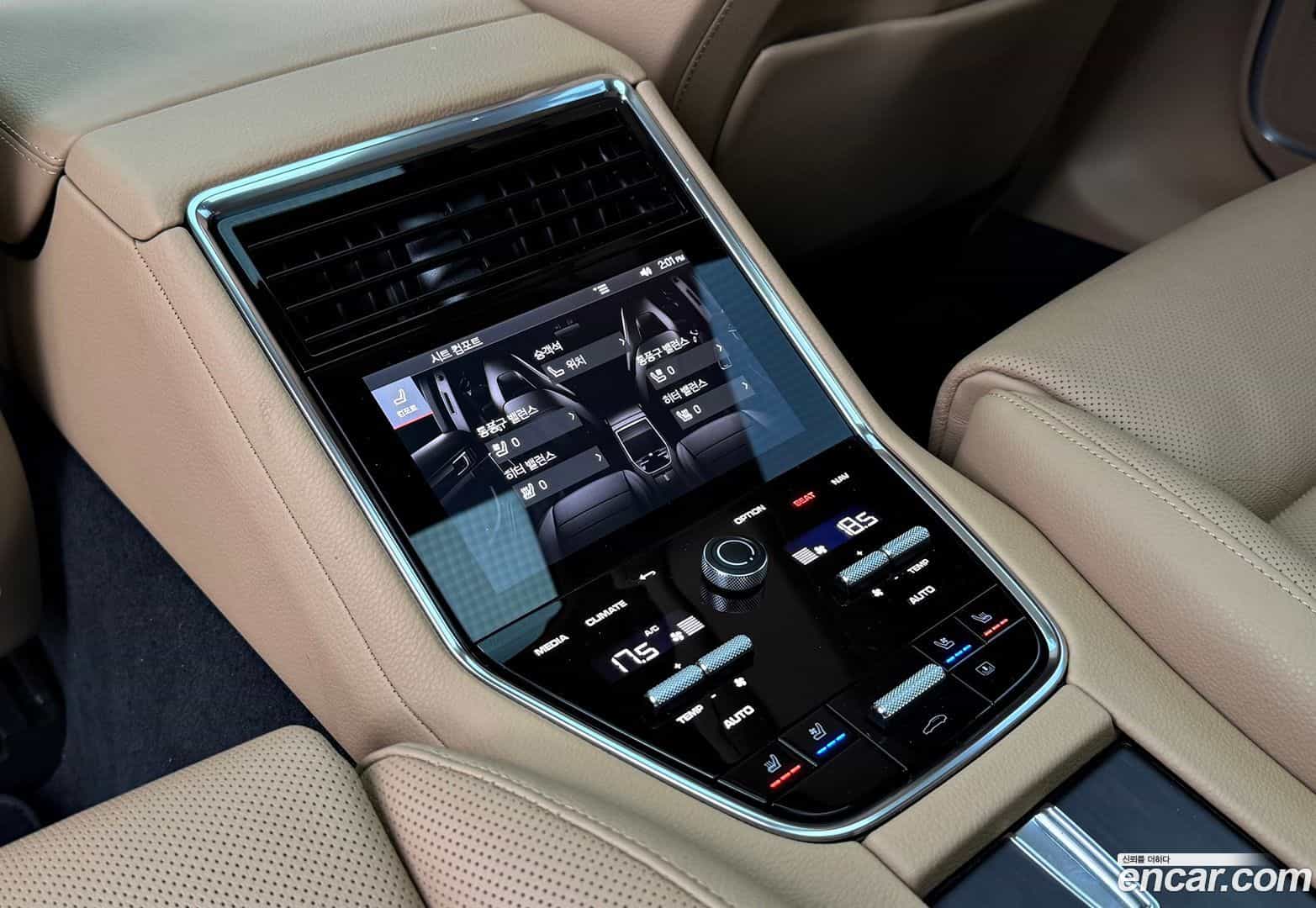 Panamera Porsche 2022.5-OPTION-022