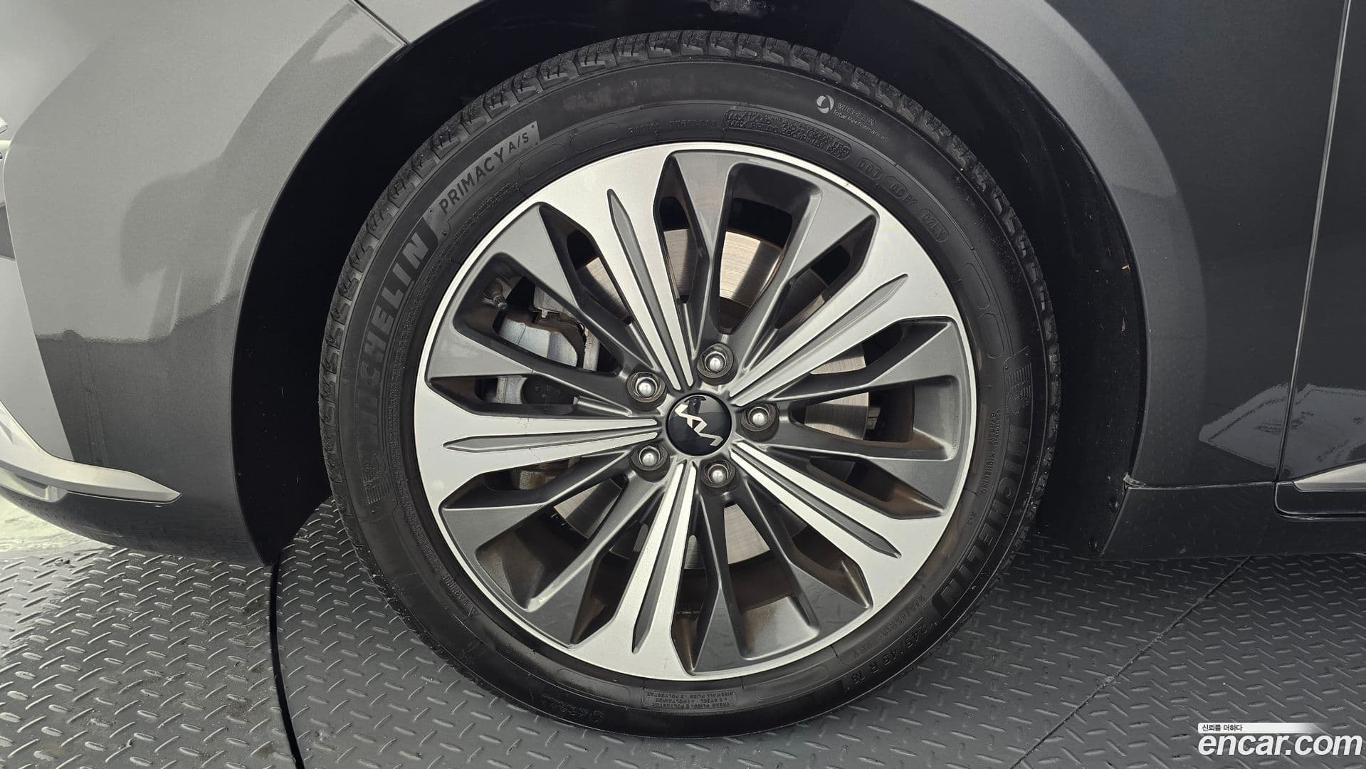 Main__Slider__Photo:K8 Kia 2021.6-4