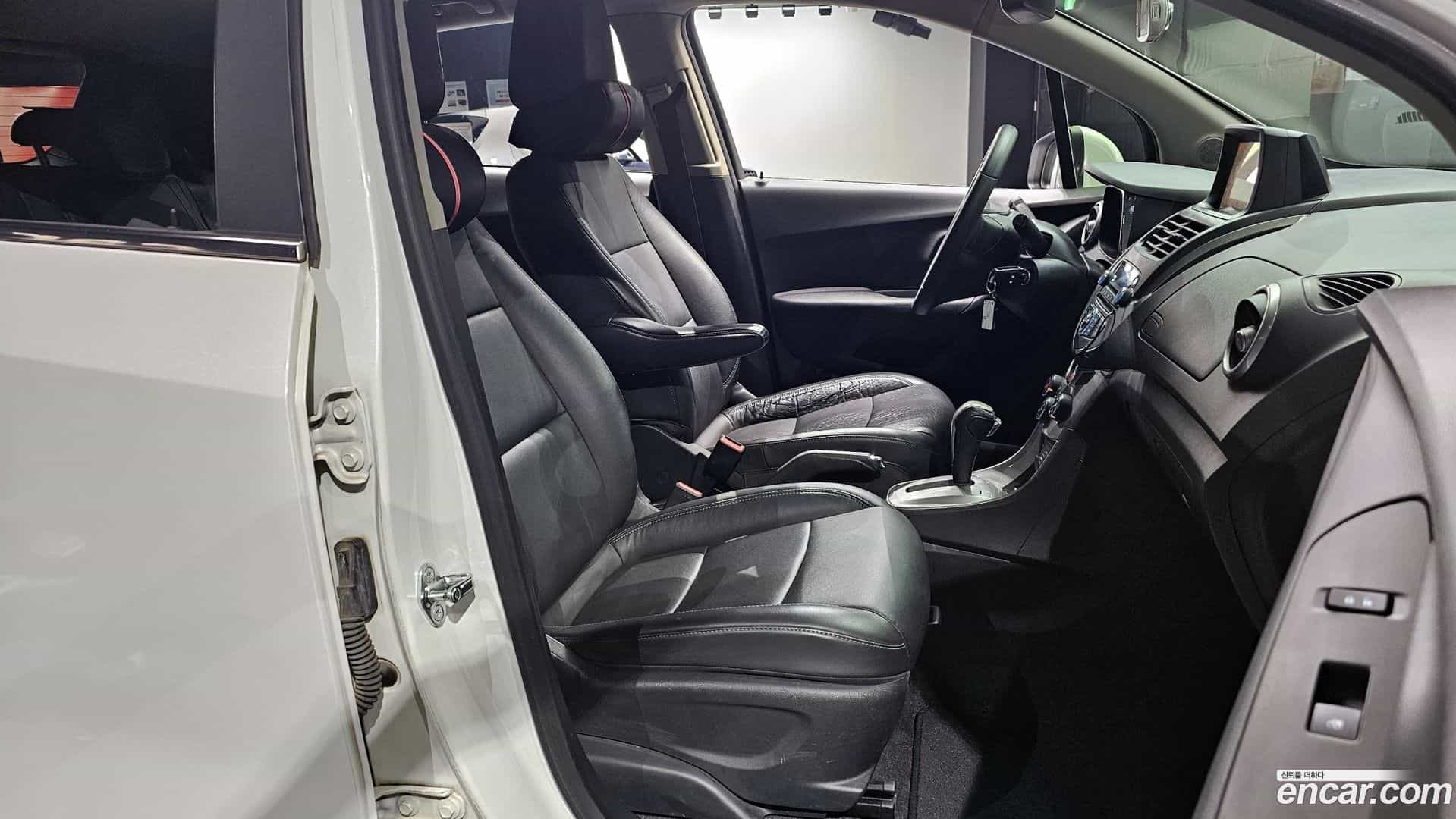 Trax ChevroletGMDaewoo 2015.5-INNER-010