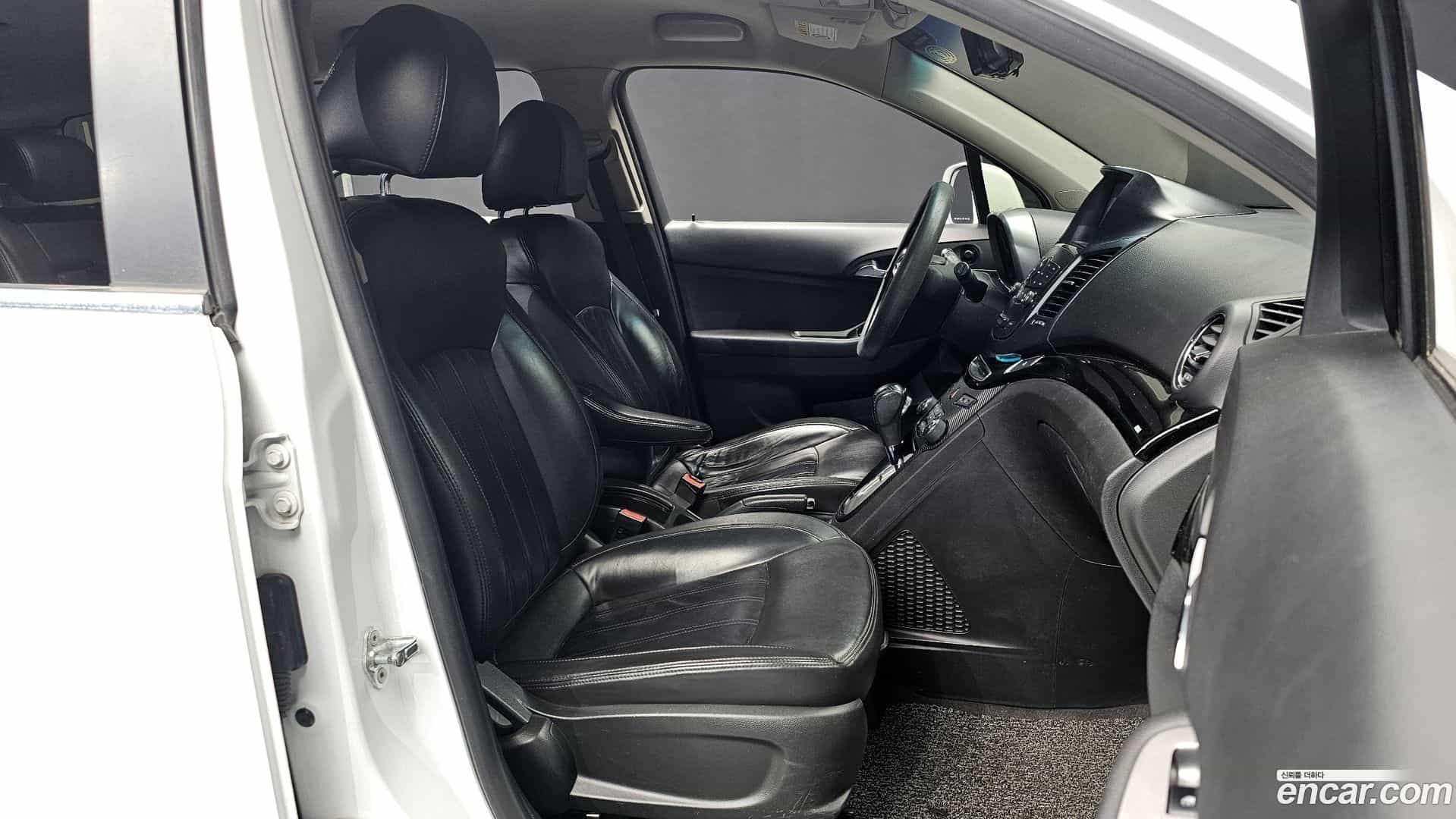 Orlando ChevroletGMDaewoo 2011.2-INNER-010