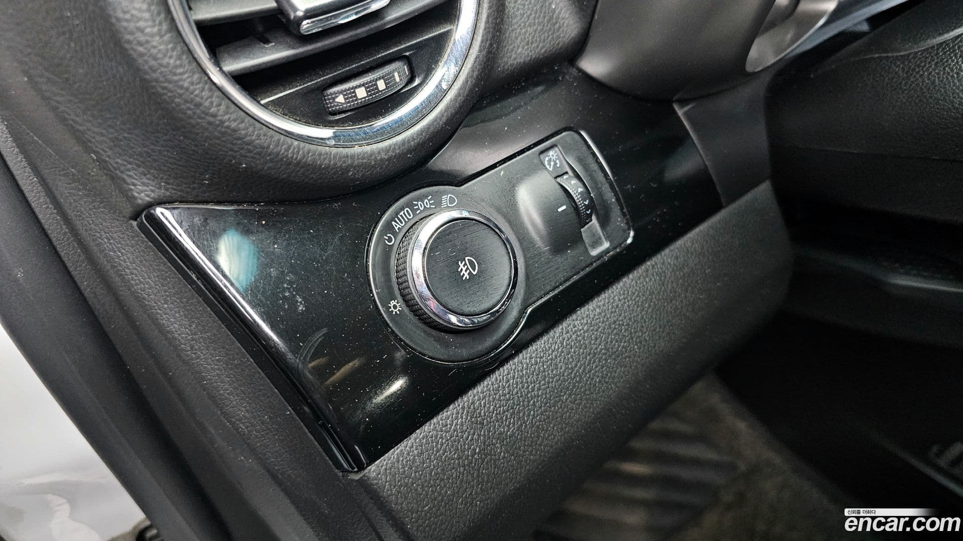 Main__Slider__Photo:Orlando ChevroletGMDaewoo 2011.2-18