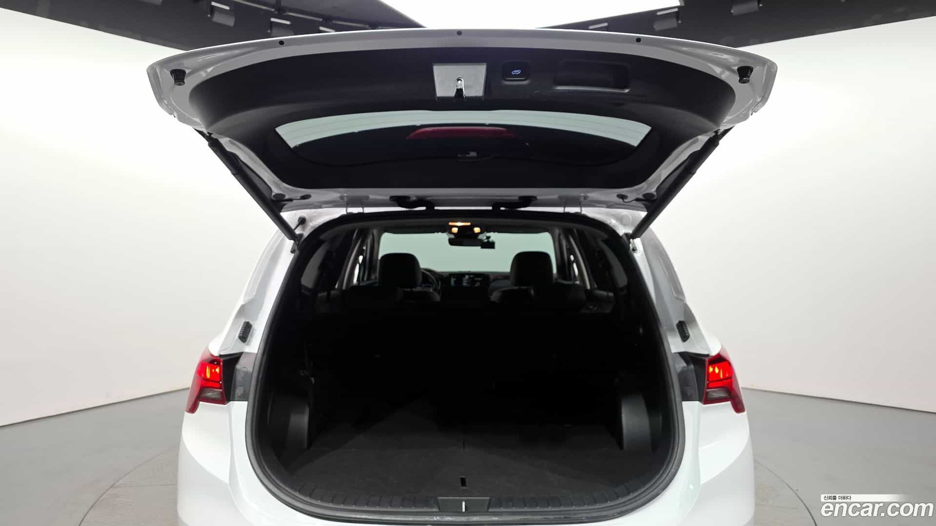 Santafe Hyundai 2021.8-OPTION-024