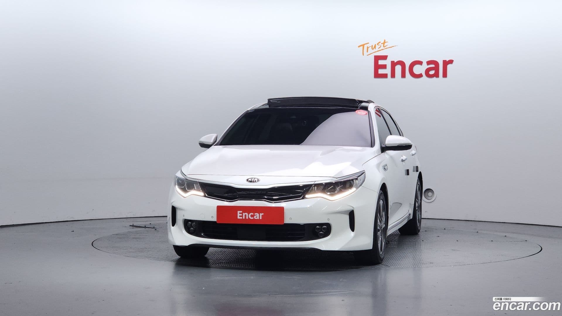 Main__Slider__Photo:K5 Kia 2016.9-2