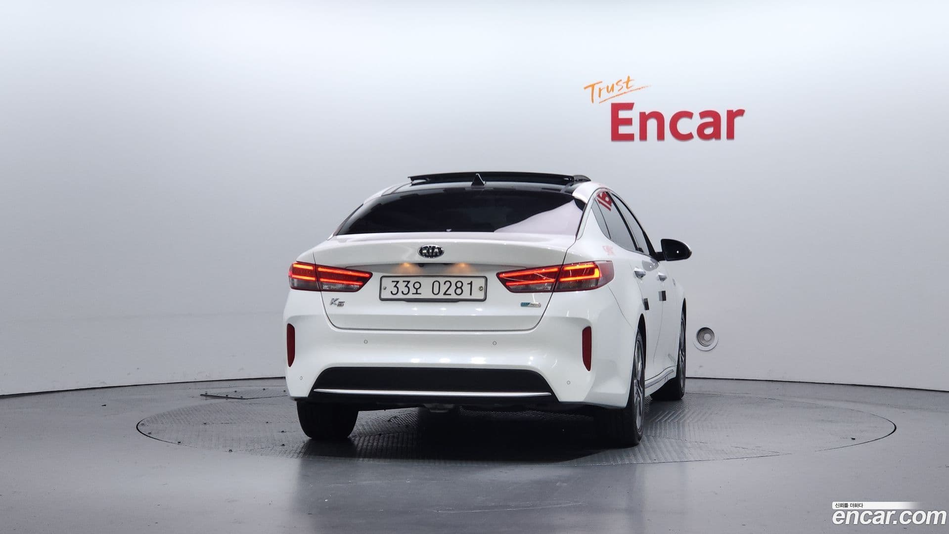 Main__Slider__Photo:K5 Kia 2016.9-3