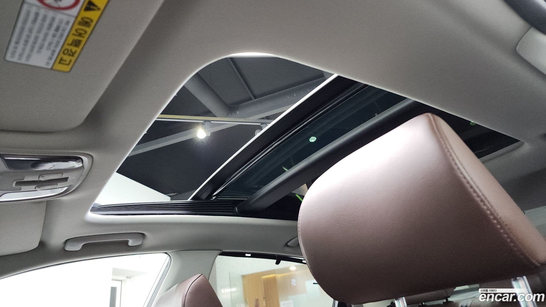 Main__Slider__Photo:K5 Kia 2016.9-18