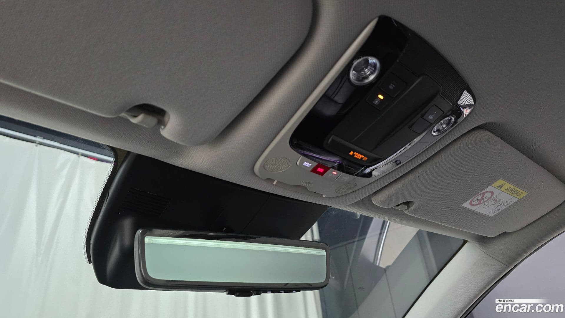 Main__Slider__Photo:Sorento Kia 2024.4-17