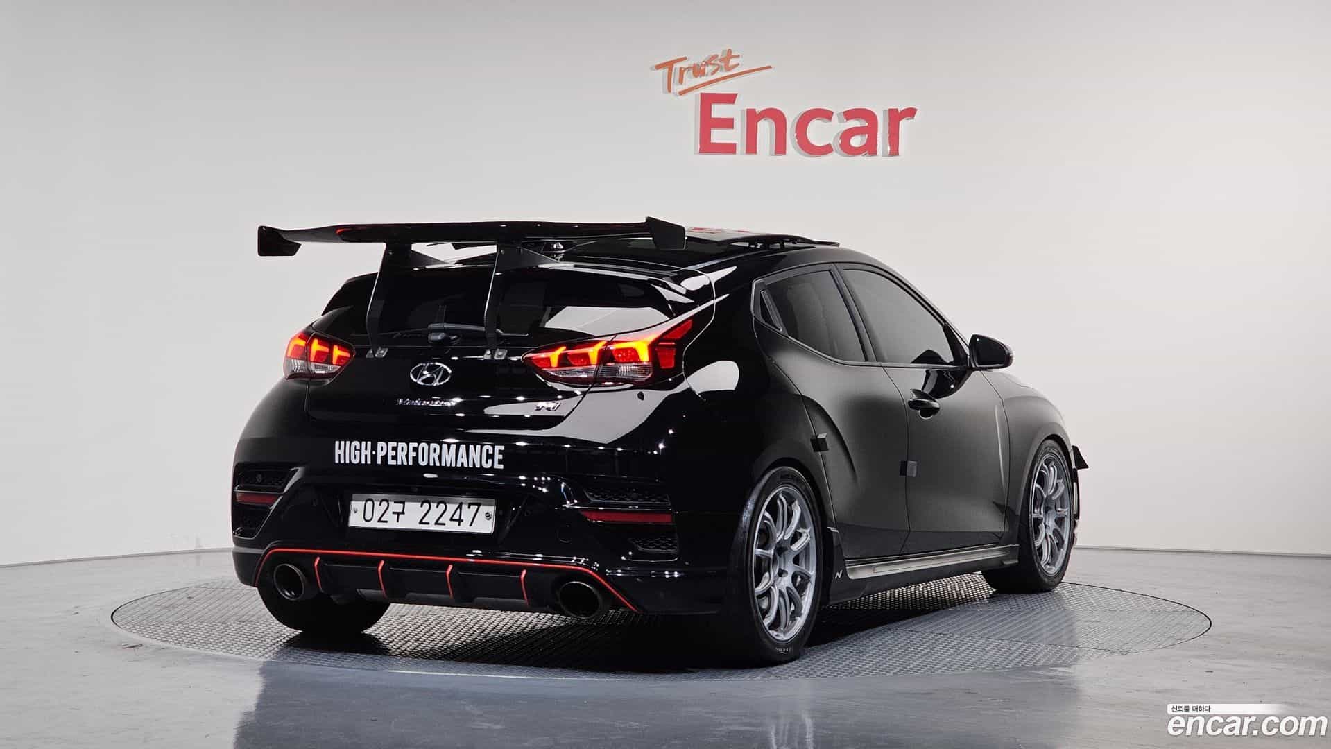 Veloster Hyundai 2018.8-OUTER-002