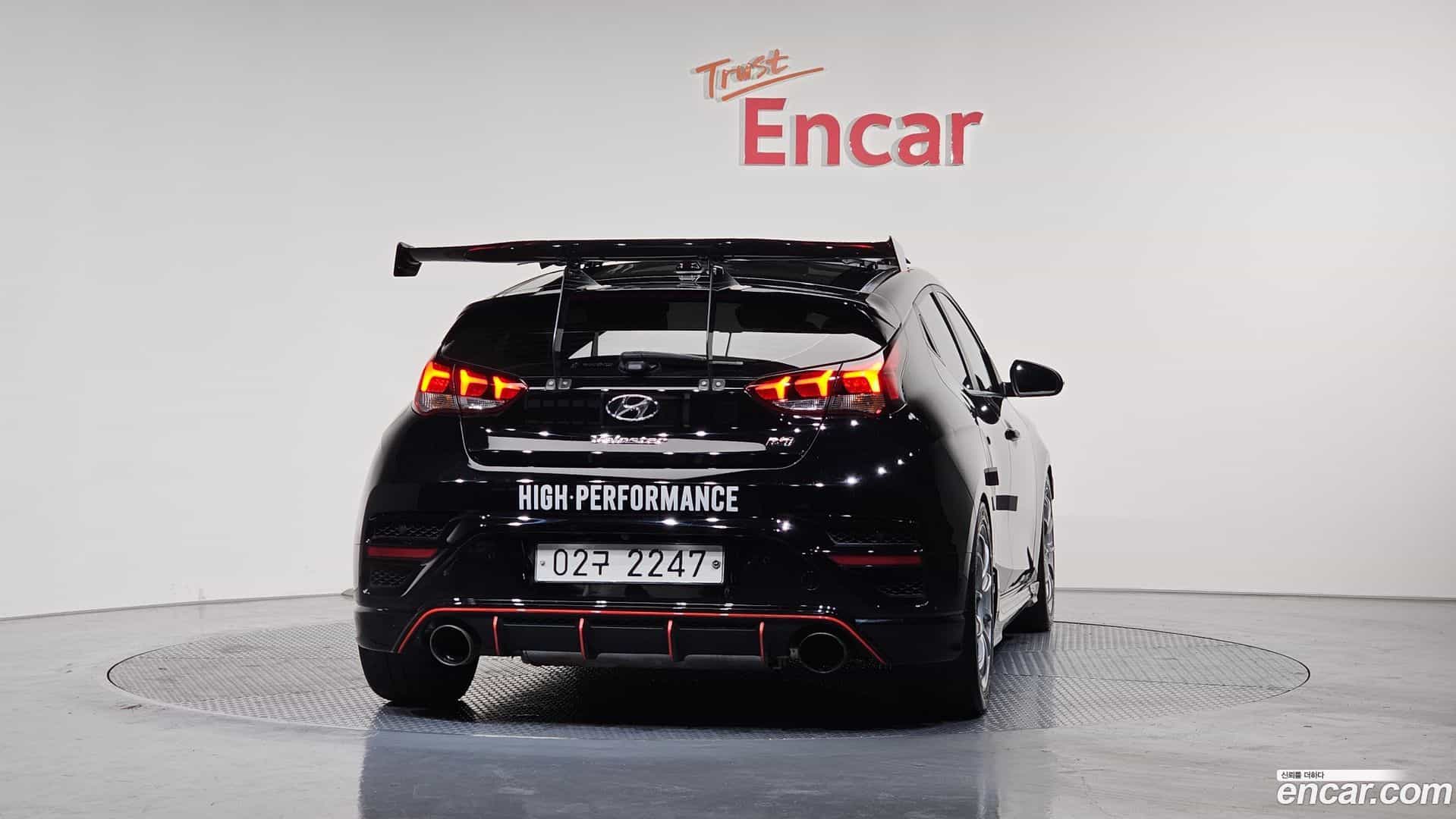 Veloster Hyundai 2018.8-OUTER-004