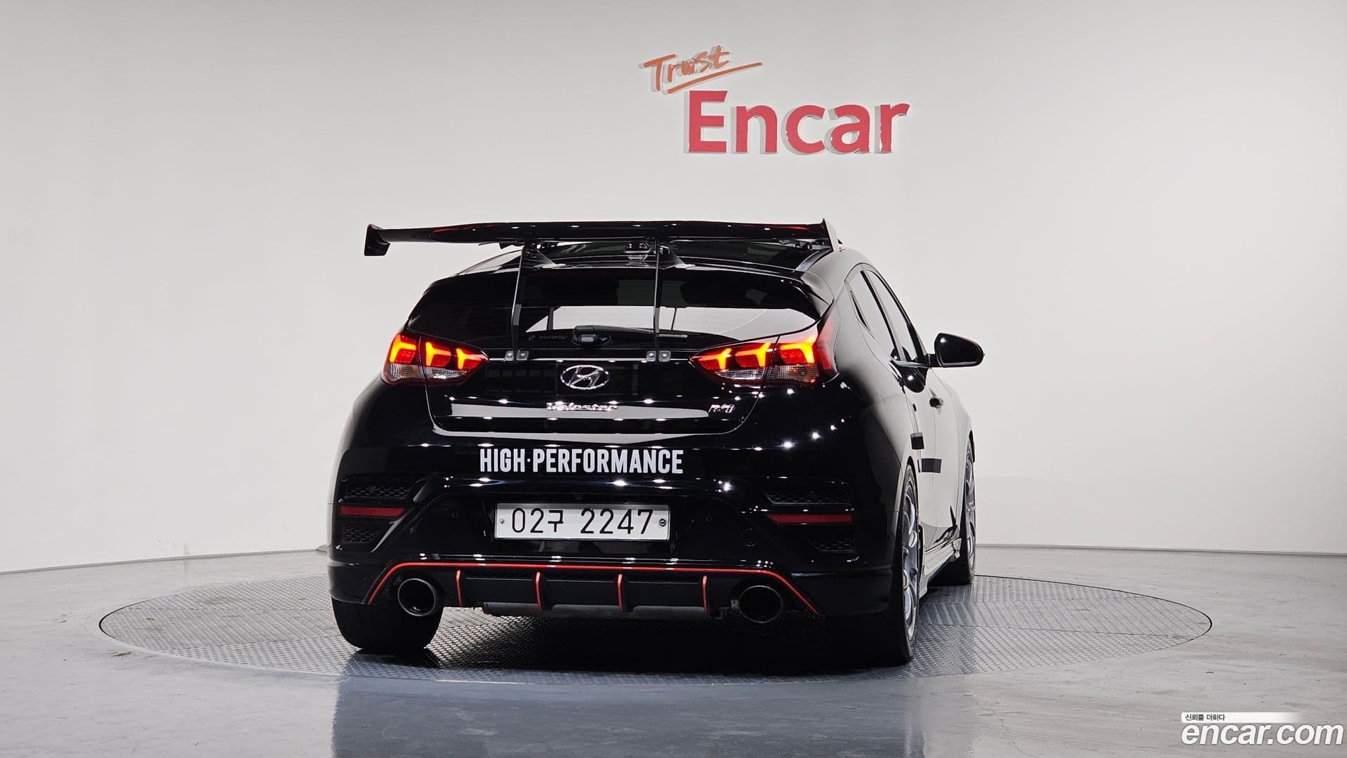 Main__Slider__Photo:Veloster Hyundai 2018.8-3