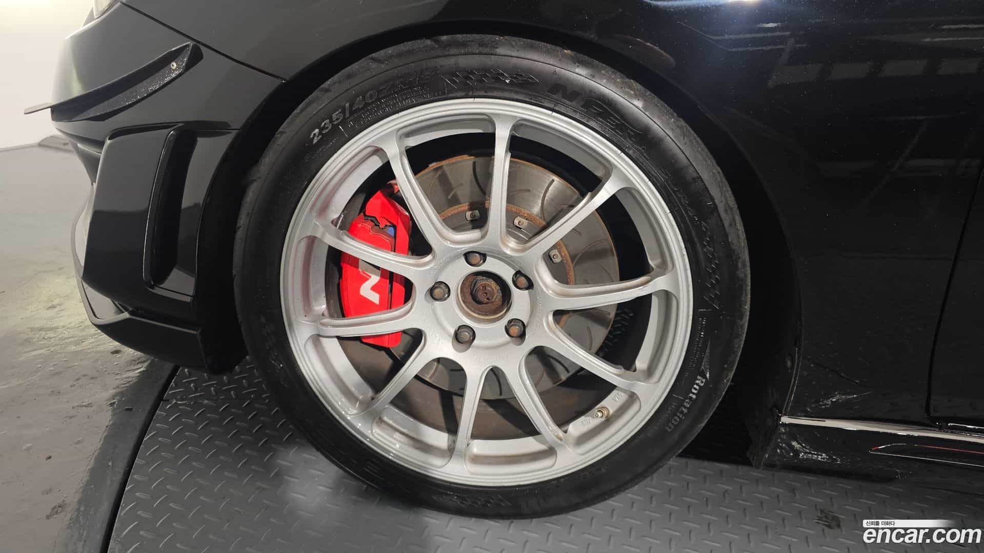 Veloster Hyundai 2018.8-OUTER-005