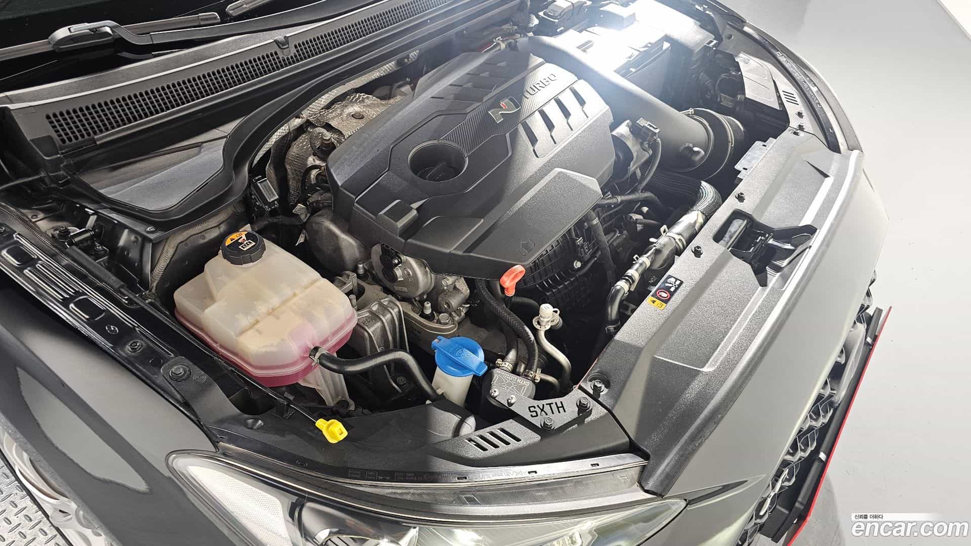 Veloster Hyundai 2018.8-INNER-006