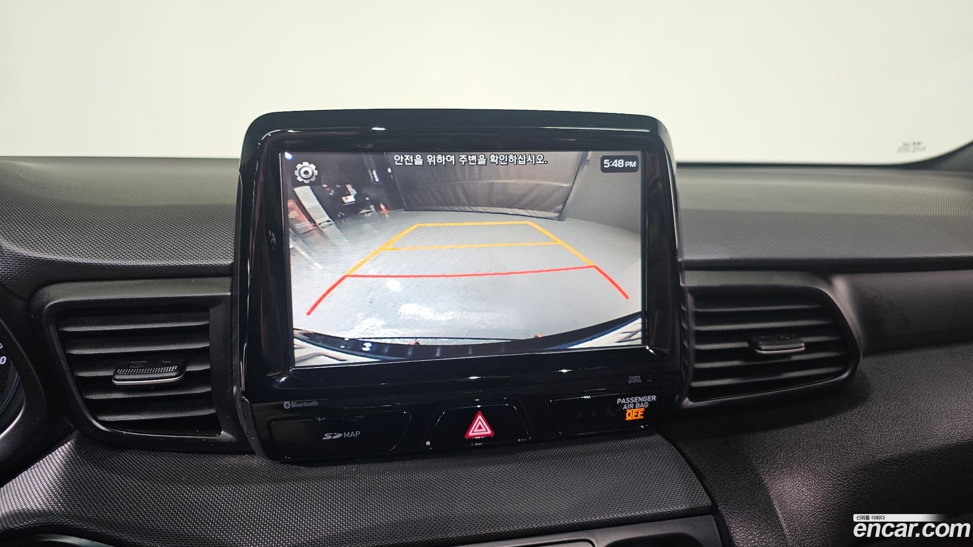 Main__Slider__Photo:Veloster Hyundai 2018.8-14