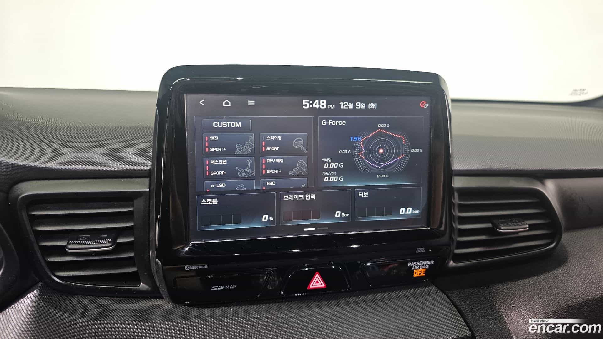 Veloster Hyundai 2018.8-OPTION-020