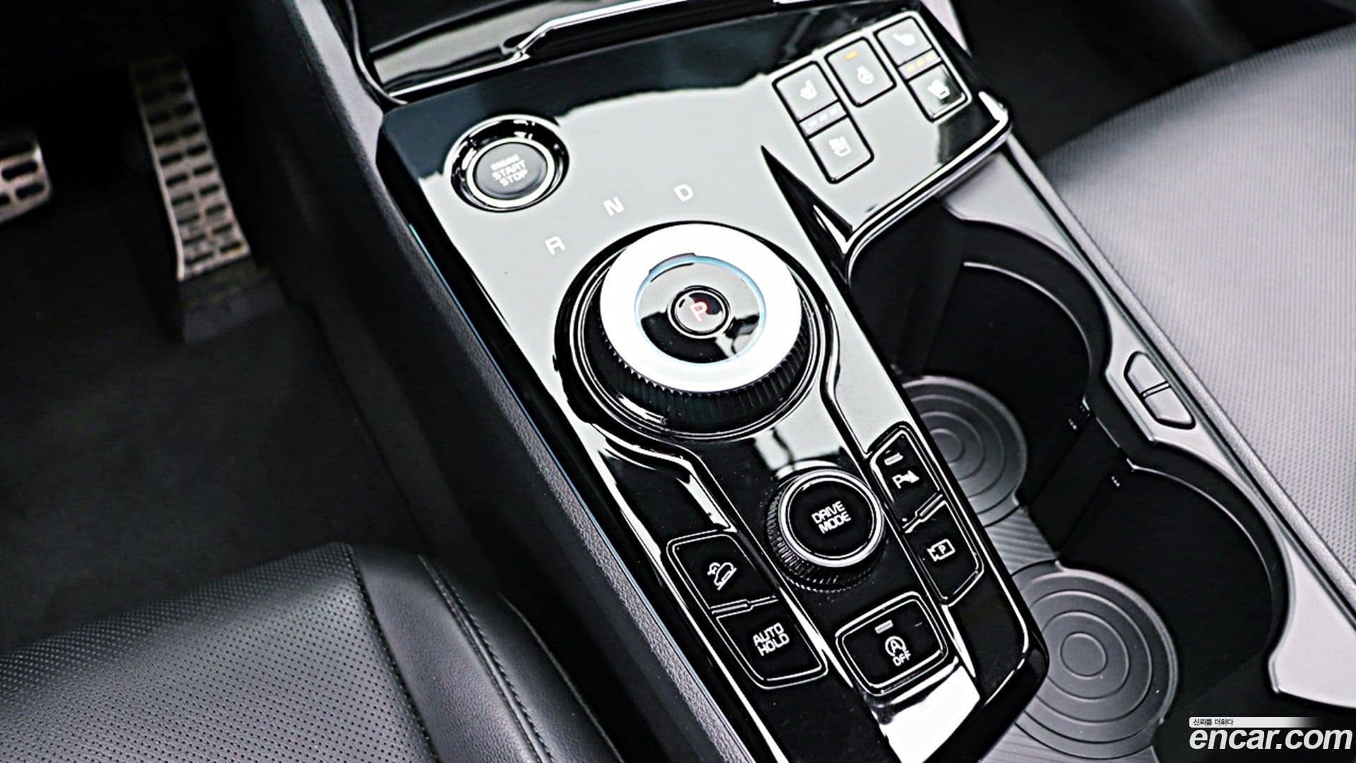 Main__Slider__Photo:Sportage Kia 2022.5-8