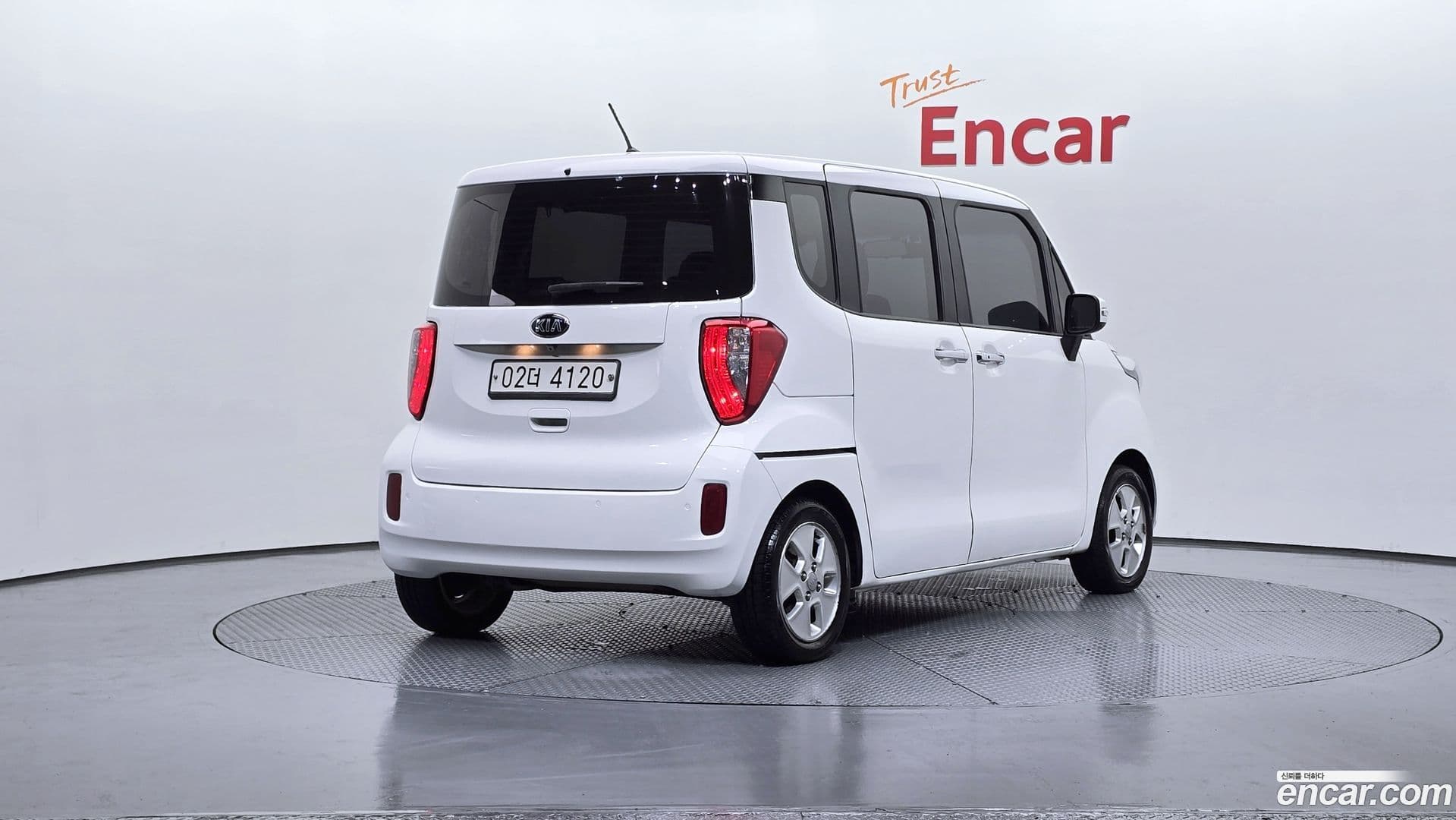 Main__Slider__Photo:RAY Kia 2014.11-1