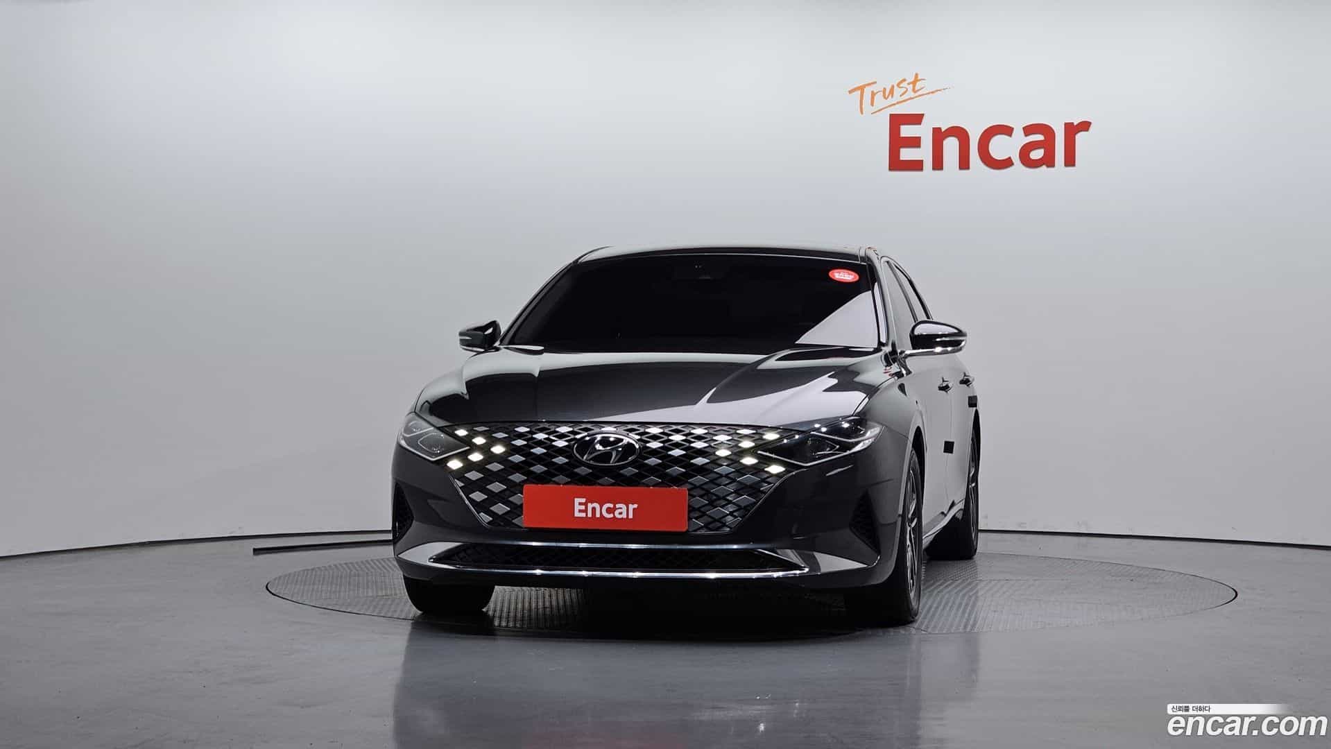 Grandeur Hyundai 2022.6-OUTER-003