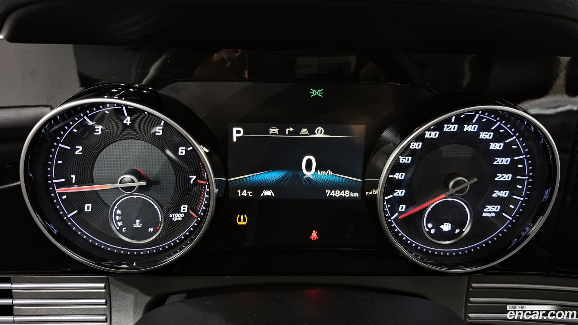 Main__Slider__Photo:Grandeur Hyundai 2022.6-7