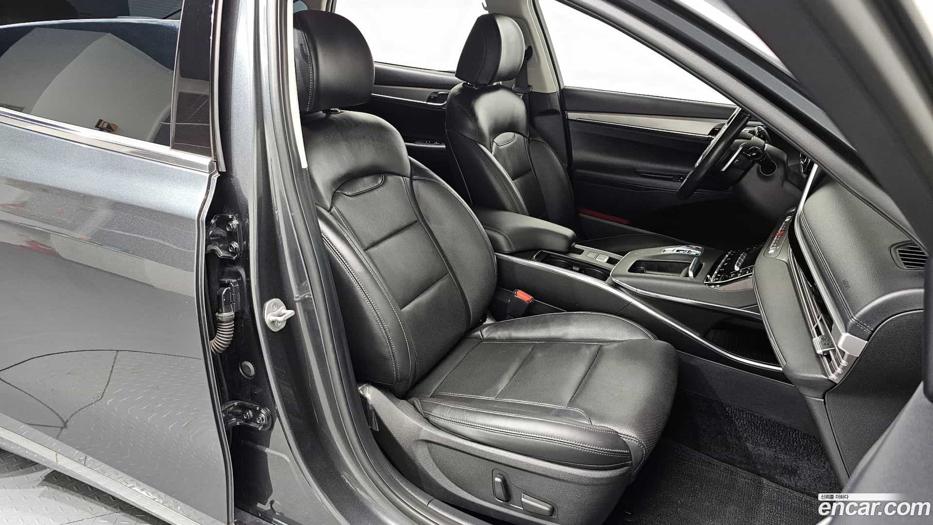 Grandeur Hyundai 2022.6-INNER-010