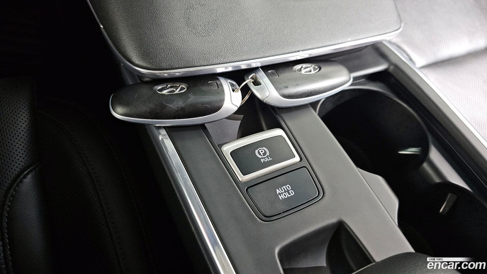 Main__Slider__Photo:Grandeur Hyundai 2022.6-16