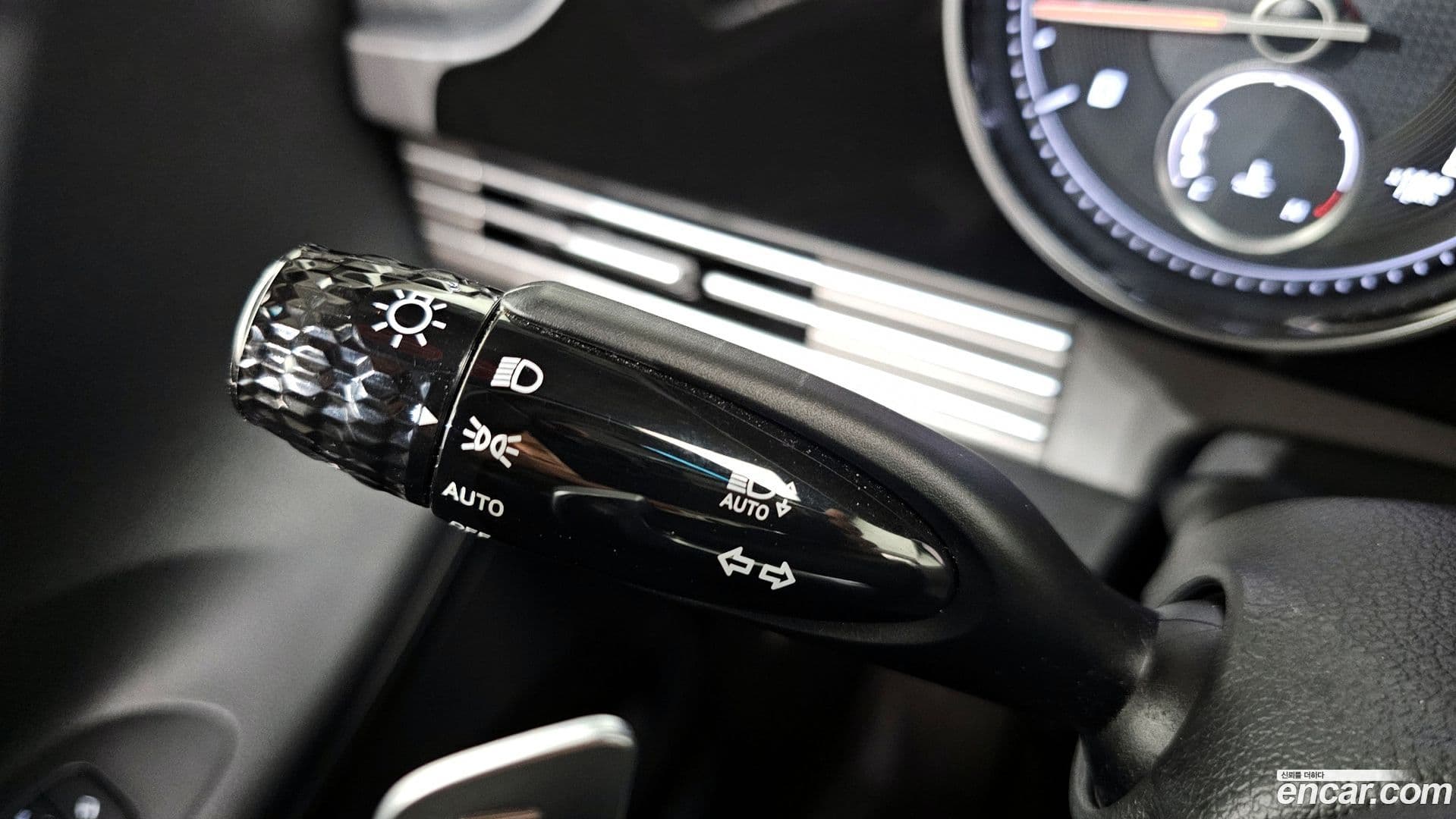 Main__Slider__Photo:Grandeur Hyundai 2022.6-17