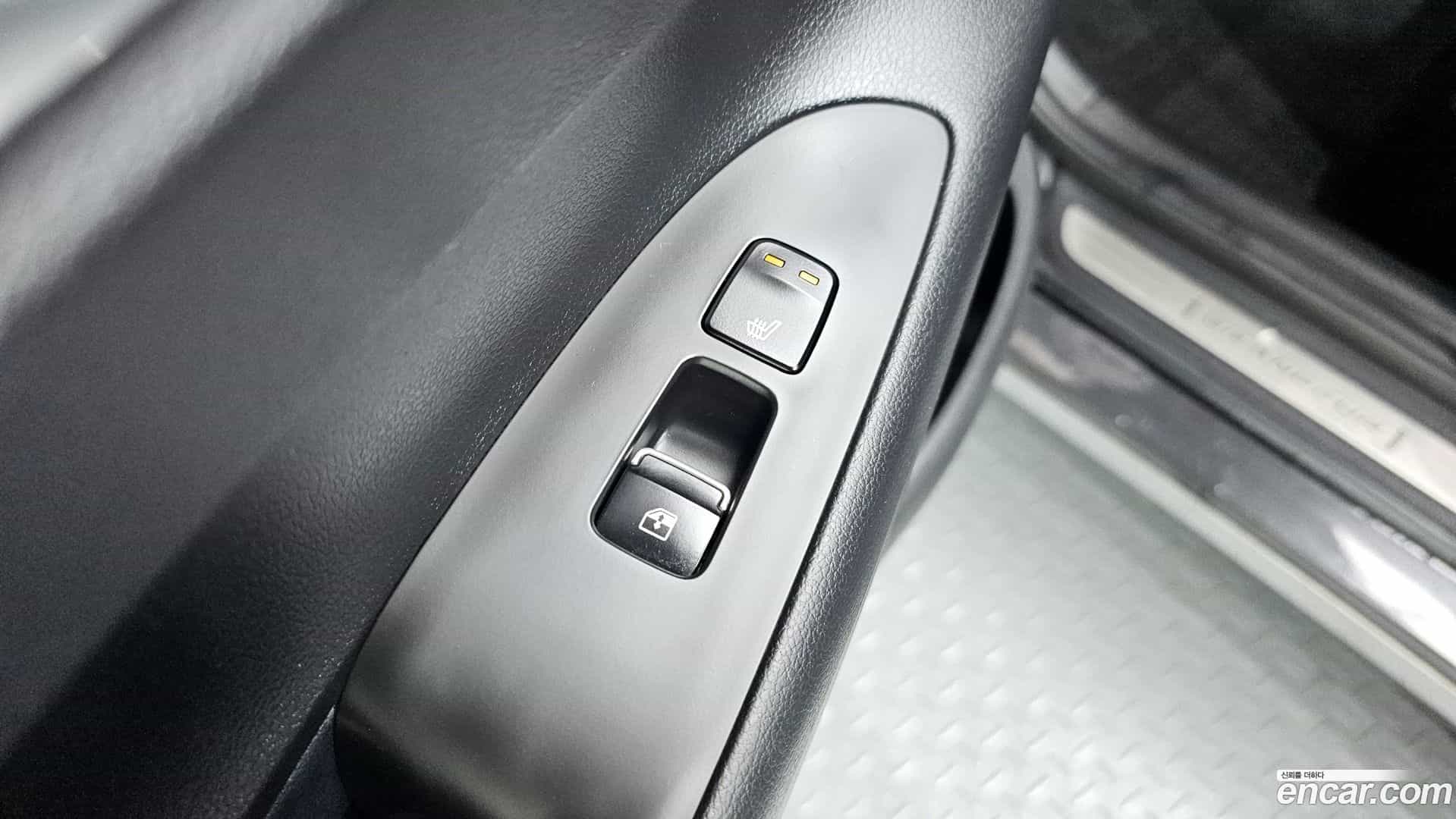 Grandeur Hyundai 2022.6-OPTION-024