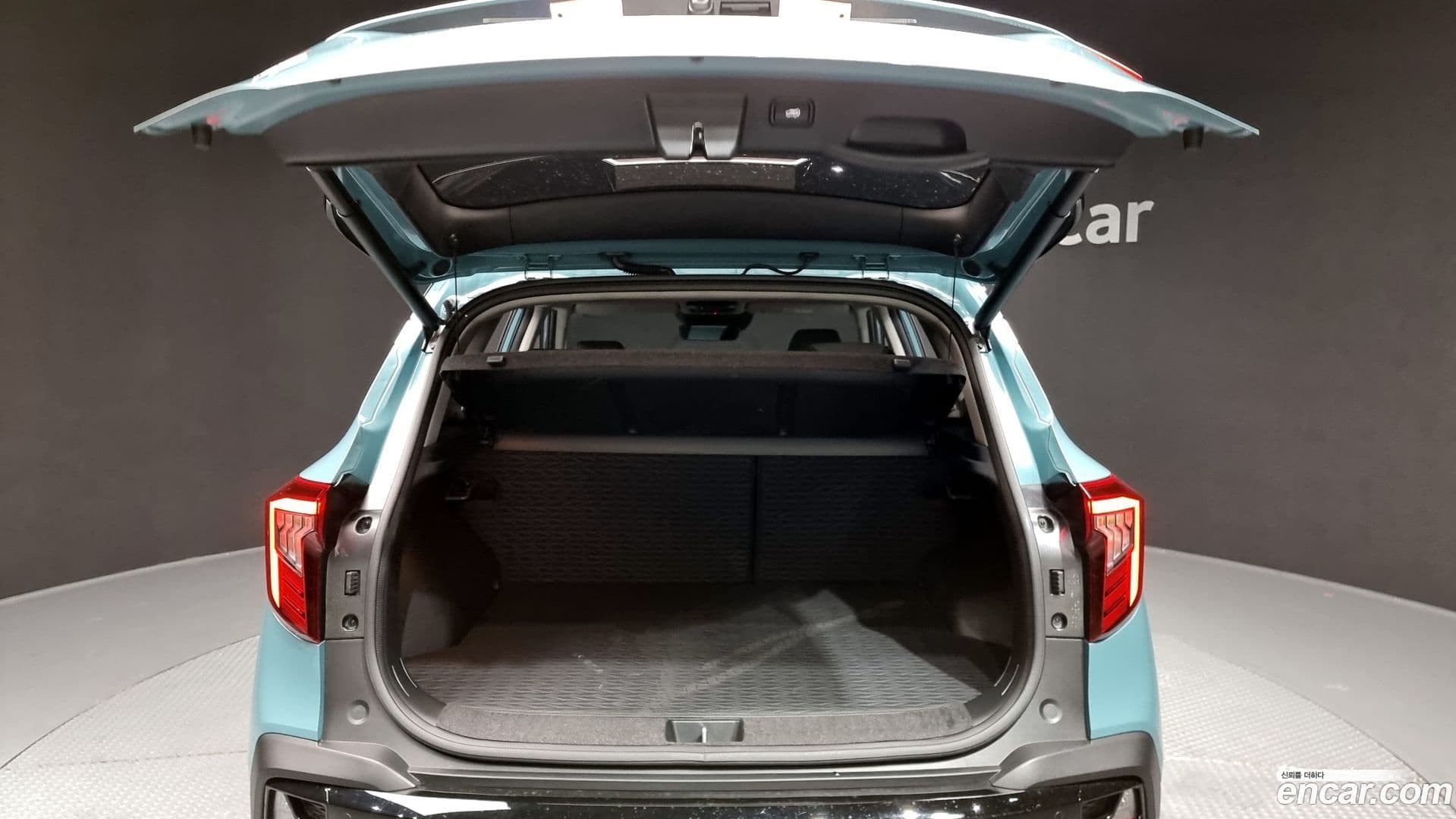 Main__Slider__Photo:Seltos Kia 2024.7-19