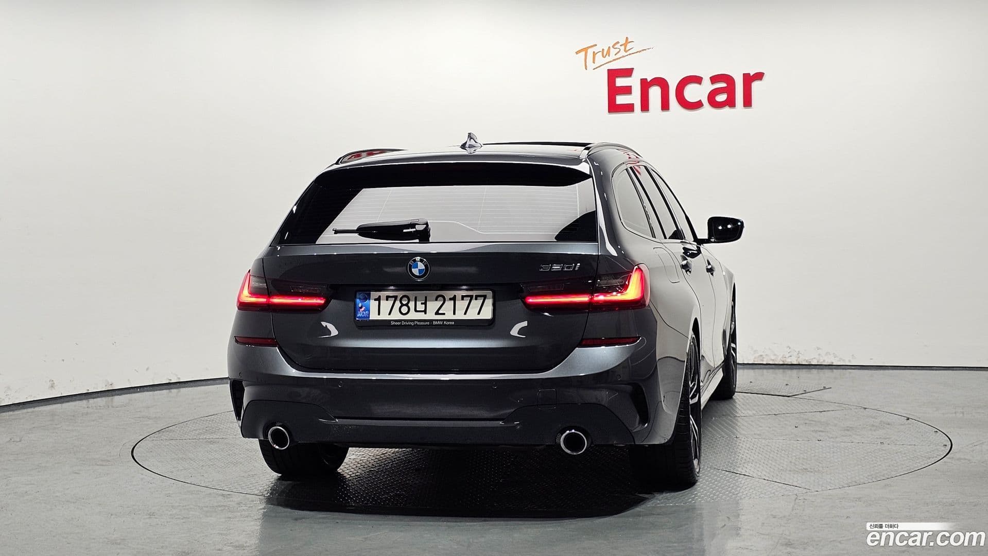 Main__Slider__Photo:3-Series BMW 2022.5-3