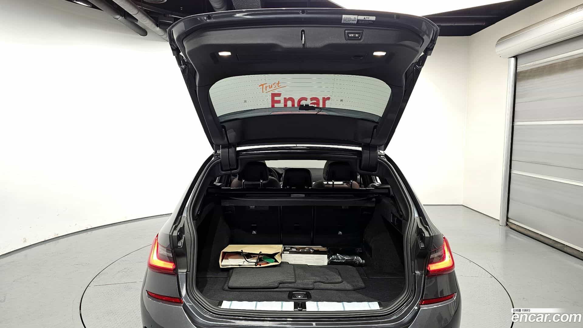 3-Series BMW 2022.5-OPTION-024