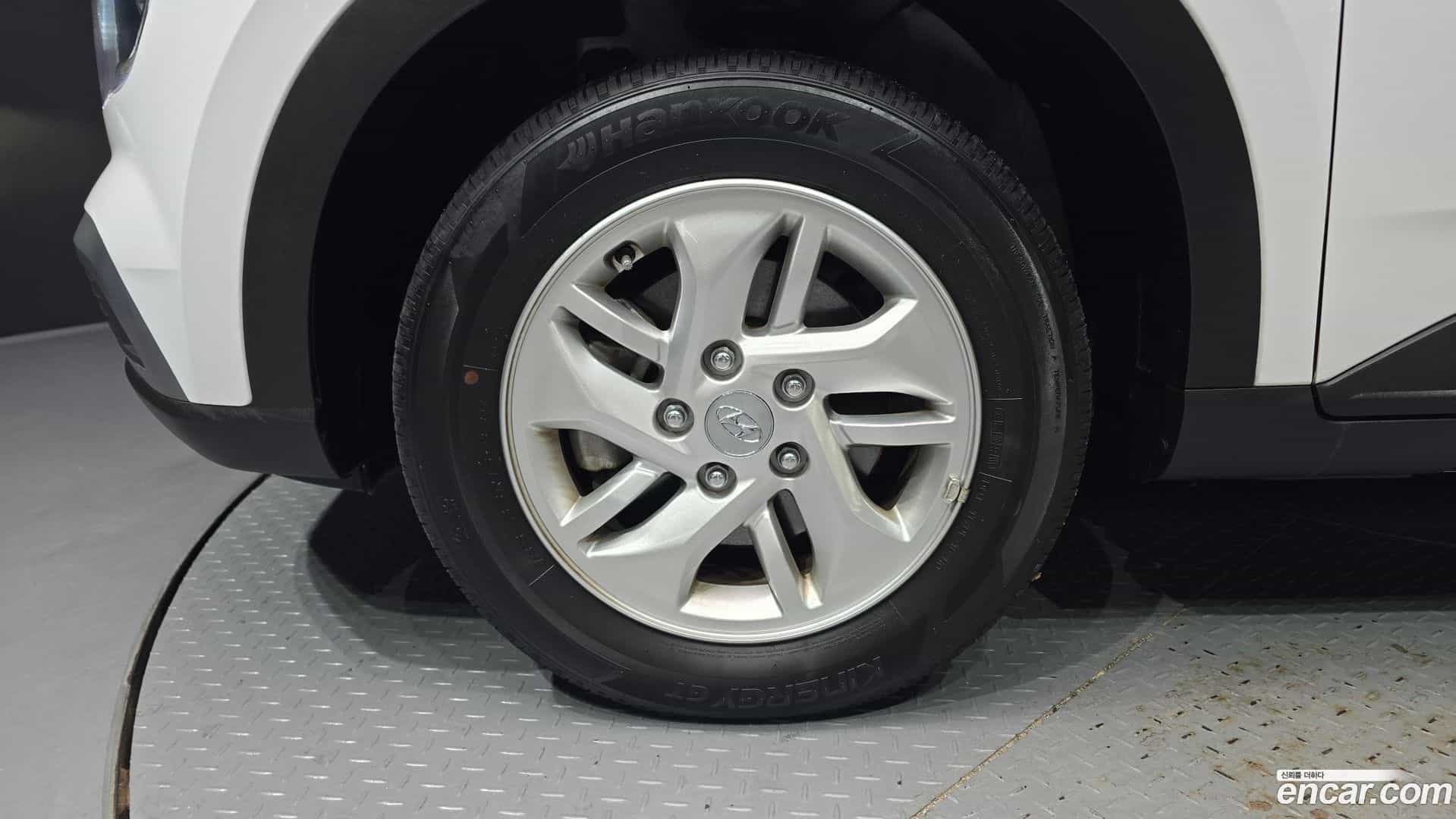 Venue Hyundai 2022.0-OUTER-005