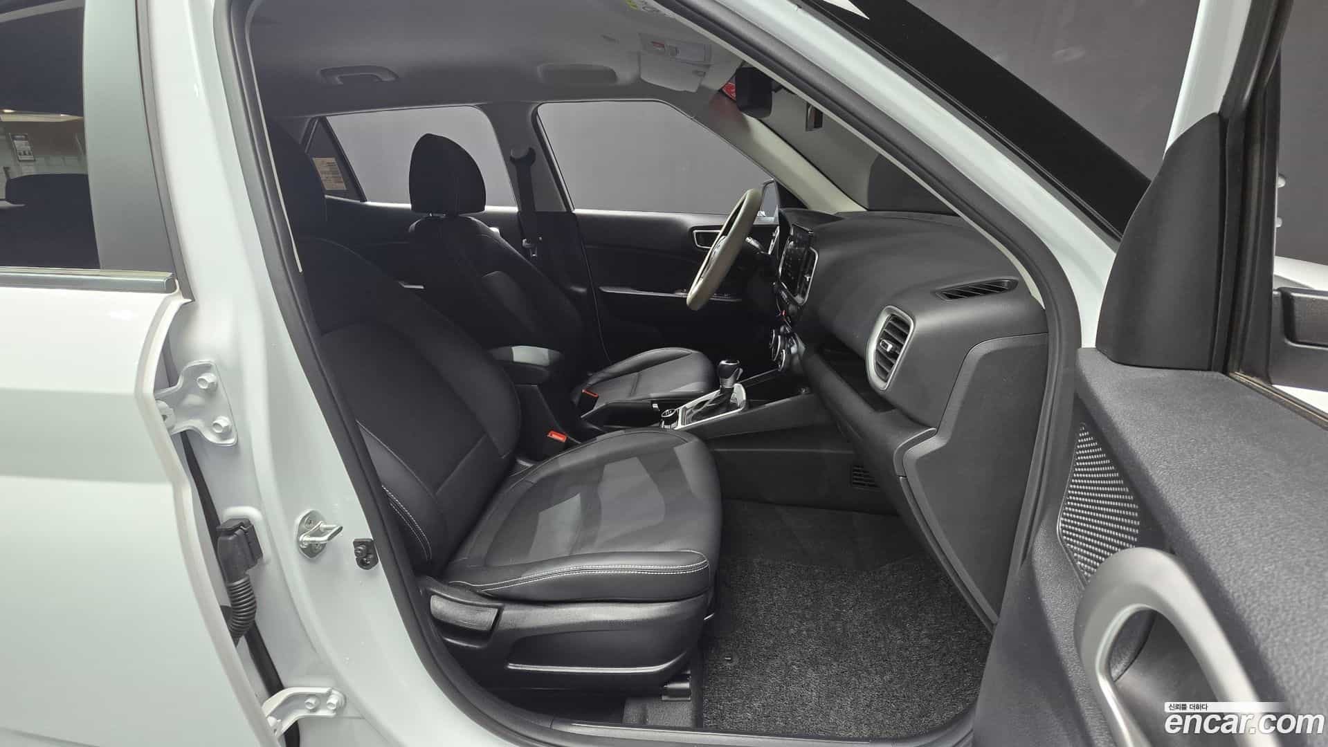 Venue Hyundai 2022.0-OPTION-015