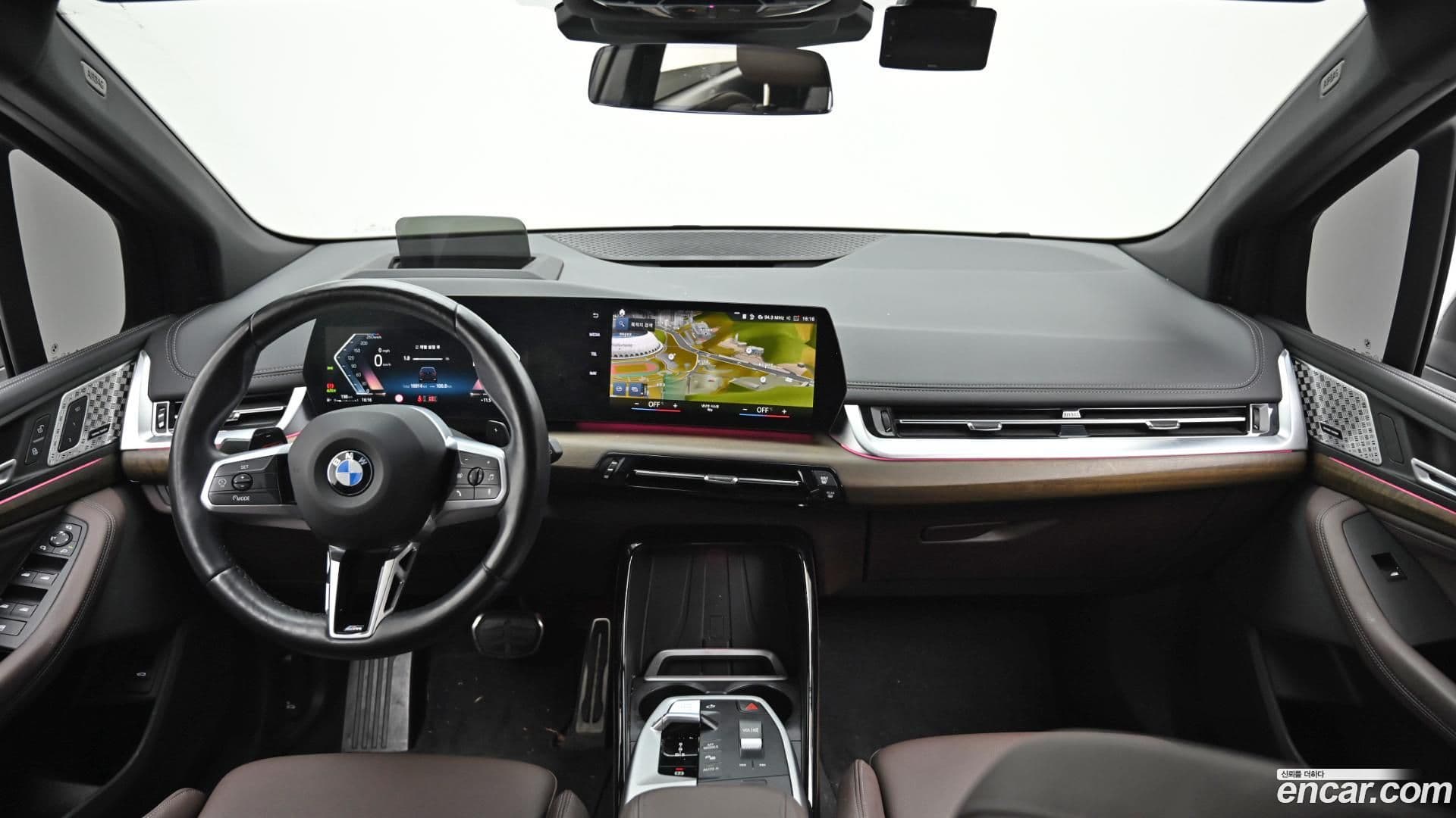 Main__Slider__Photo:2-Series BMW 2023.8-6