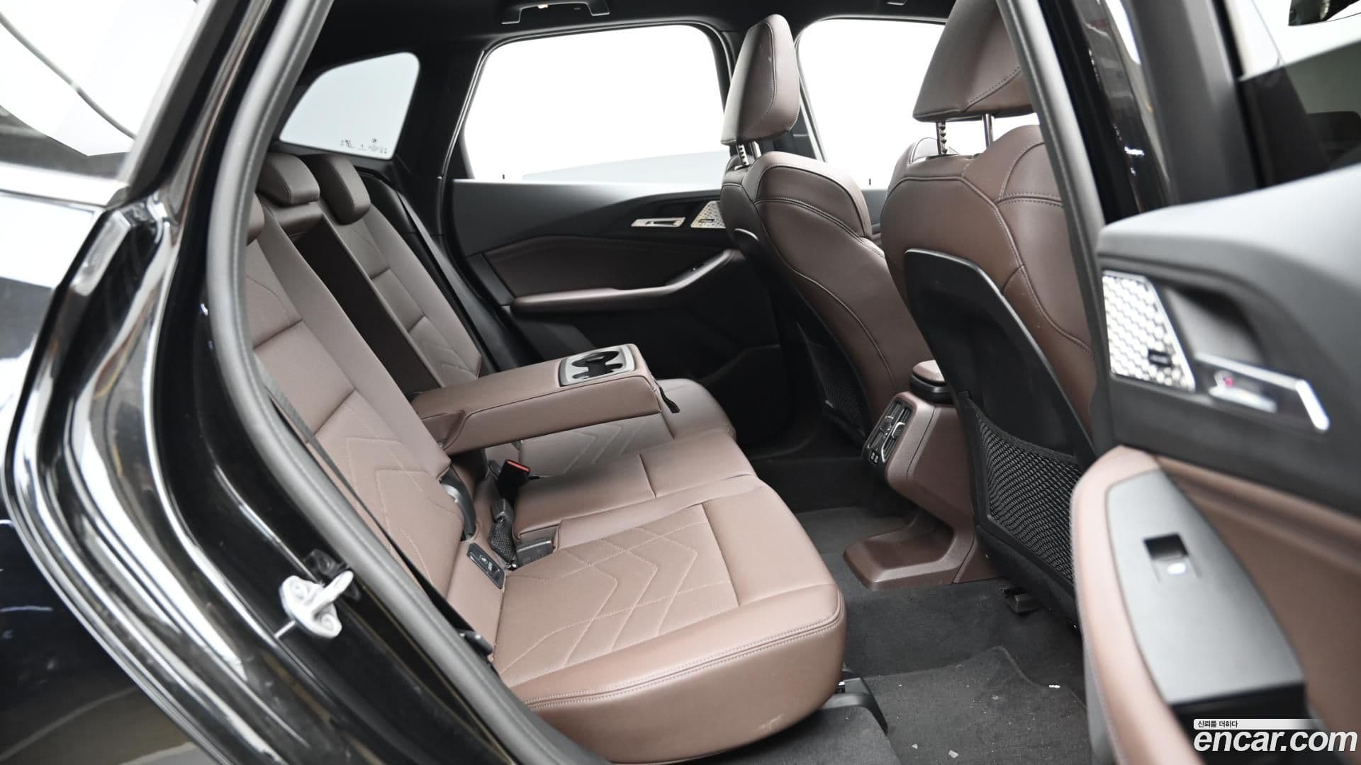 Main__Slider__Photo:2-Series BMW 2023.8-11