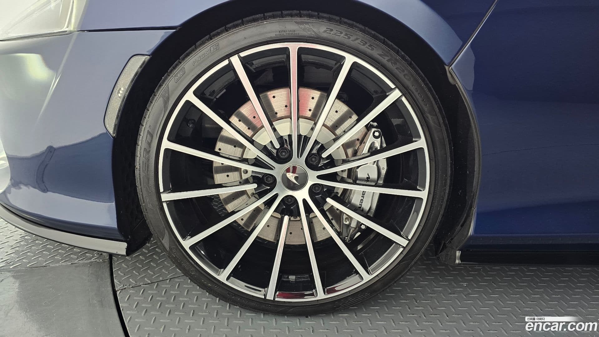 Main__Slider__Photo:GT Mclaren 2019.11-4