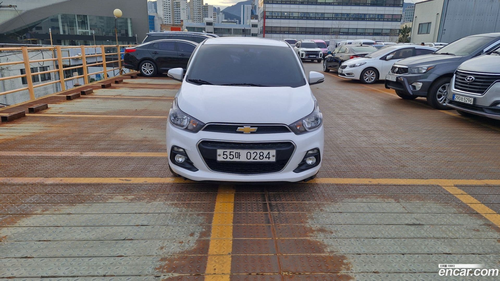 Main__Slider__Photo:Spark Chevrolet 2016.11-0