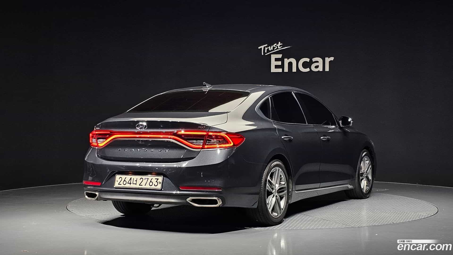 Grandeur Hyundai 2017.4-OUTER-002