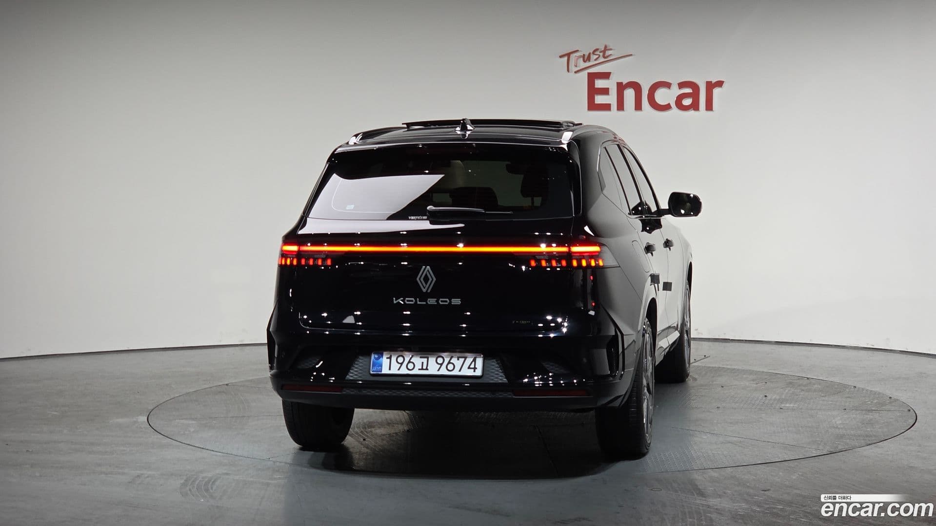 Main__Slider__Photo:Grand Koleos Renault Korea 2025.9-3