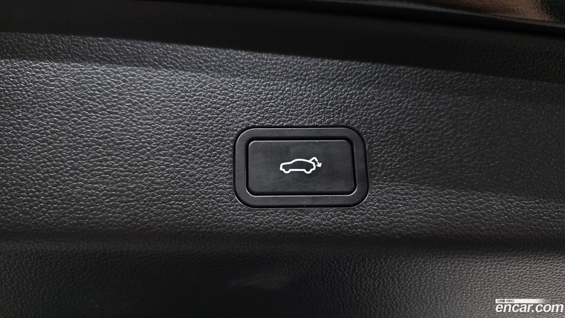 Main__Slider__Photo:Grand Koleos Renault Korea 2025.9-19