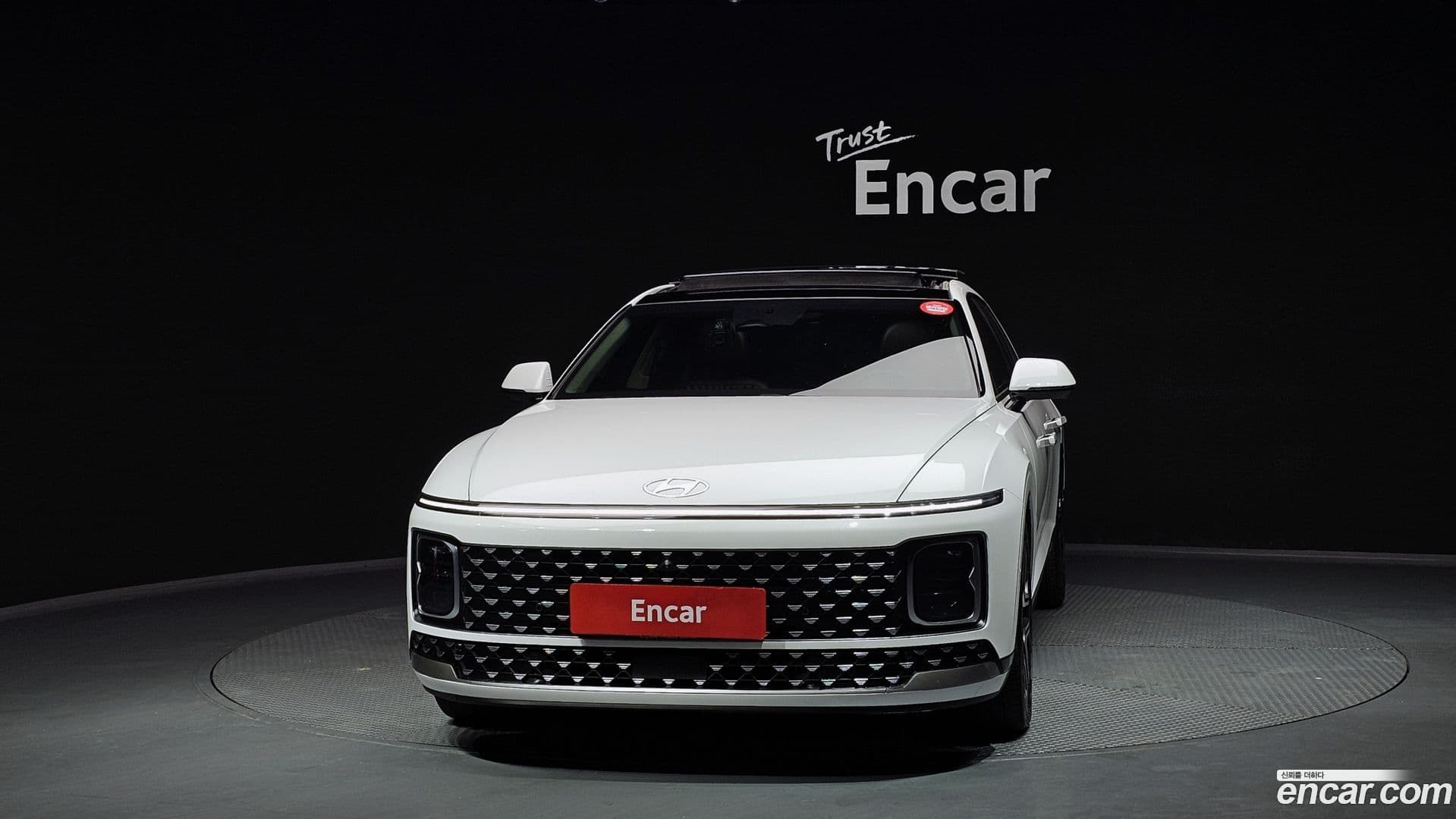 Main__Slider__Photo:Grandeur Hyundai 2023.0-2