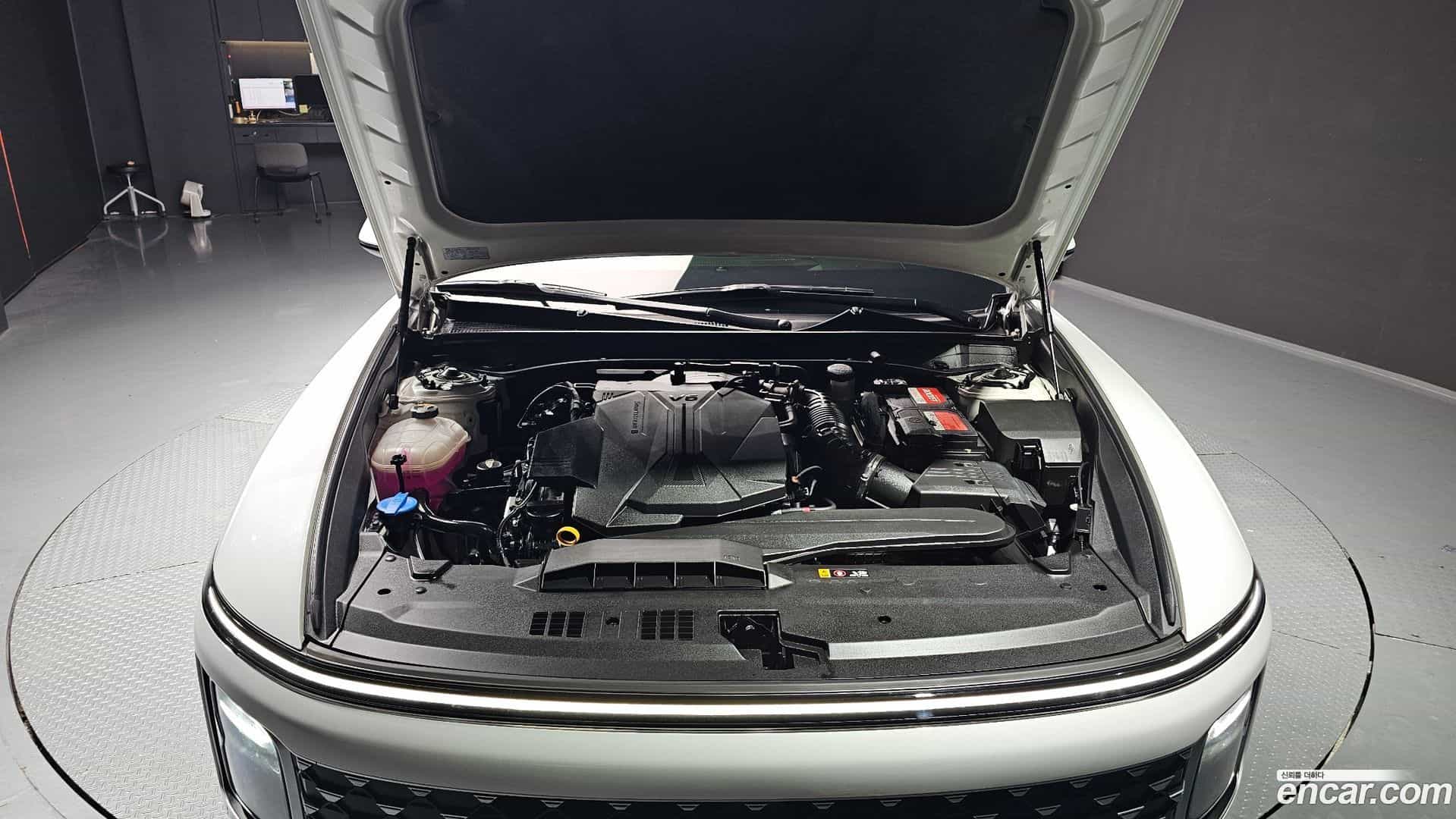 Grandeur Hyundai 2023.0-INNER-006