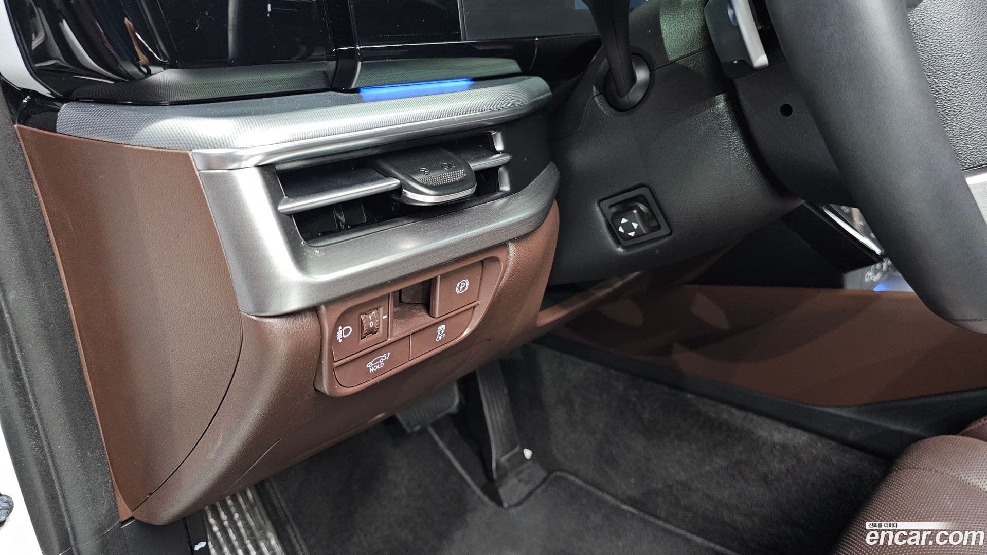 Main__Slider__Photo:Grandeur Hyundai 2023.0-17