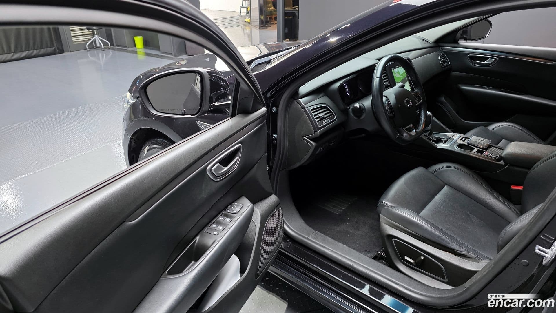 Main__Slider__Photo:SM6 Renault Korea 2018.2-10