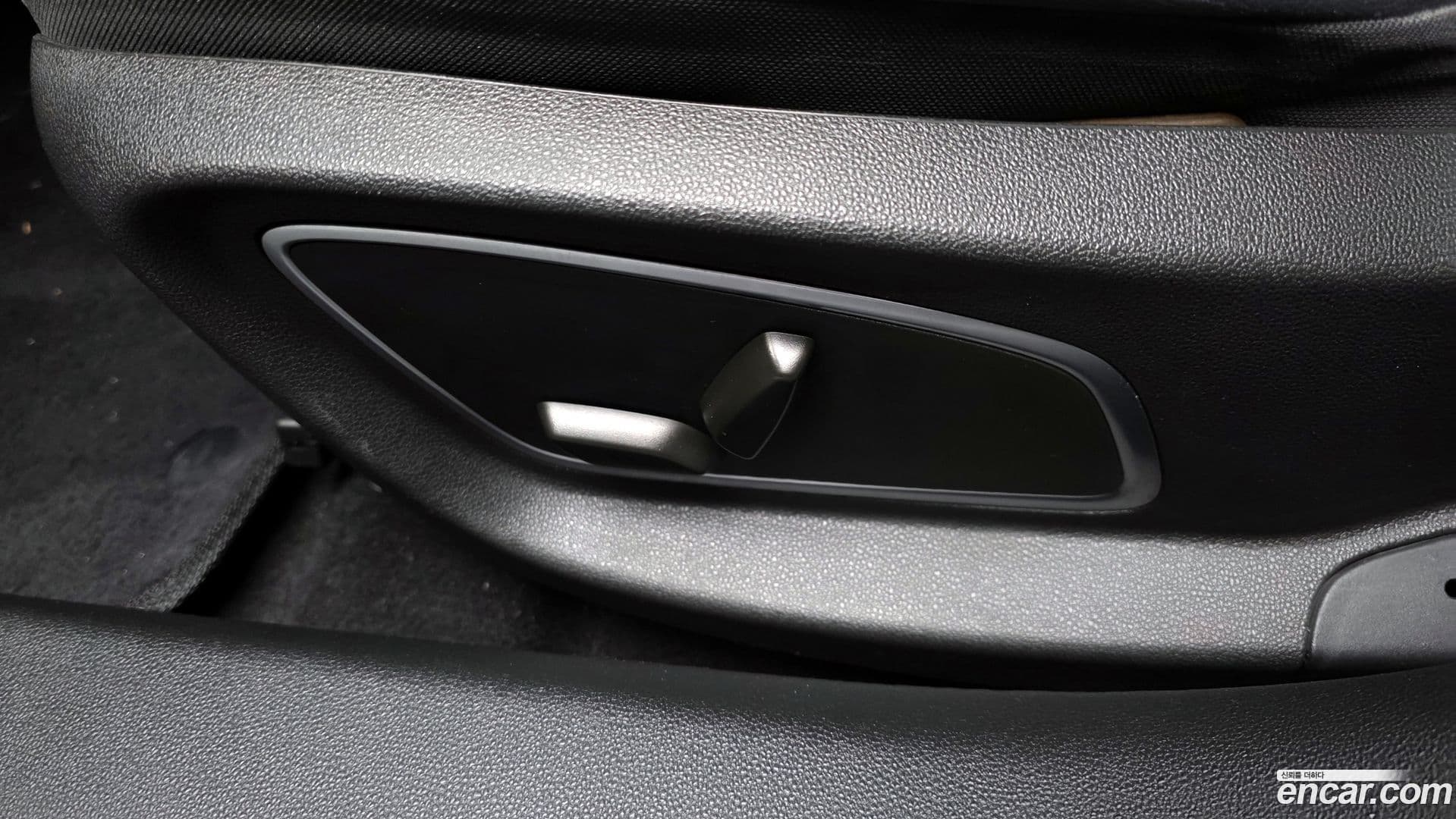 Main__Slider__Photo:SM6 Renault Korea 2018.2-18