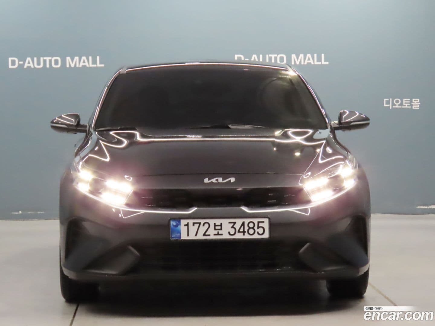 Main__Slider__Photo:K3 Kia 2024.1-2