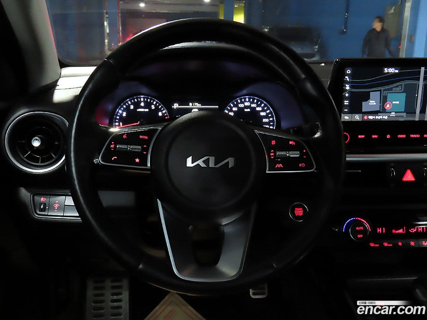 Main__Slider__Photo:K3 Kia 2024.1-12