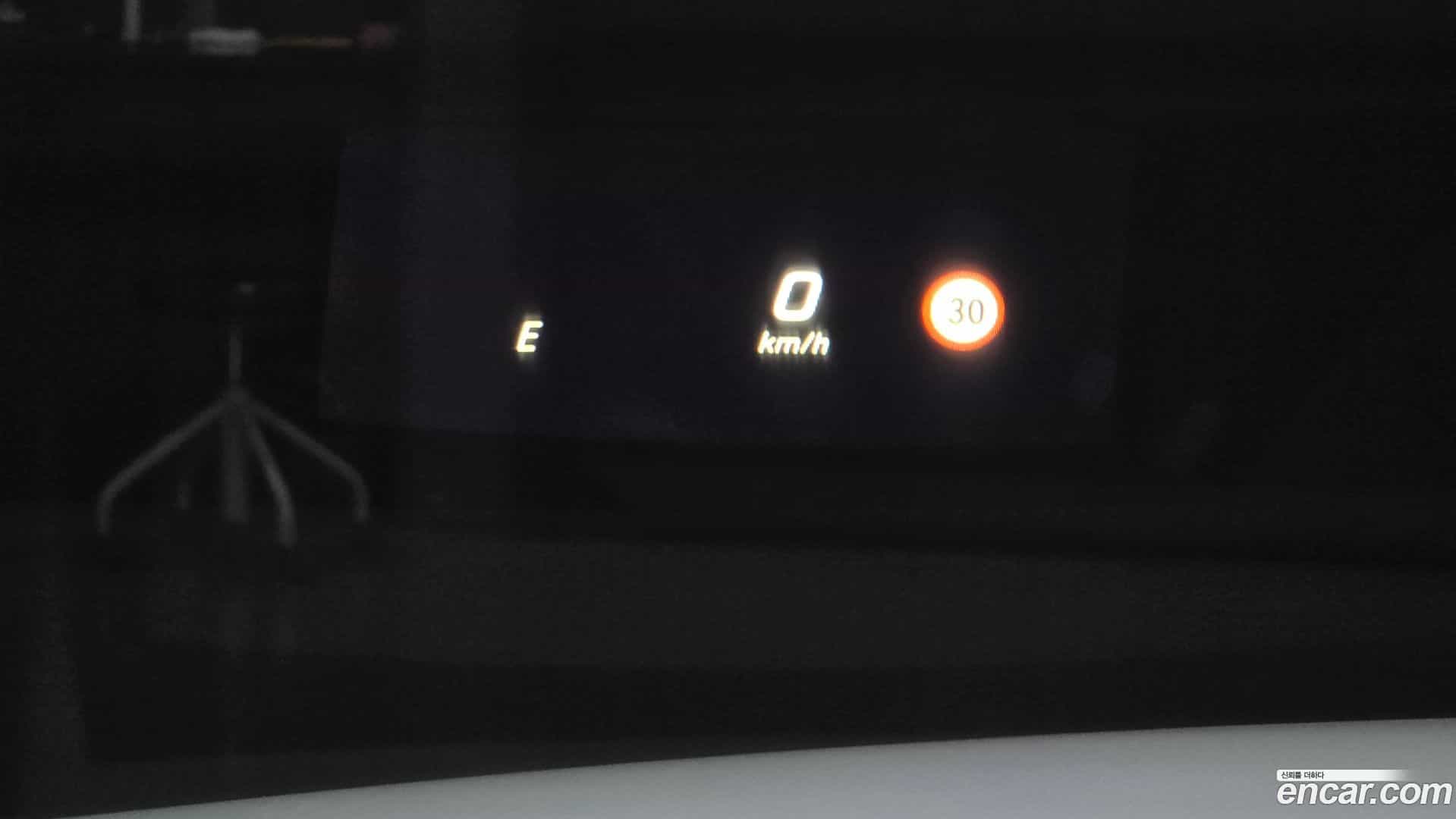 E-Class Mercedes-Benz 2017.0-OPTION-022