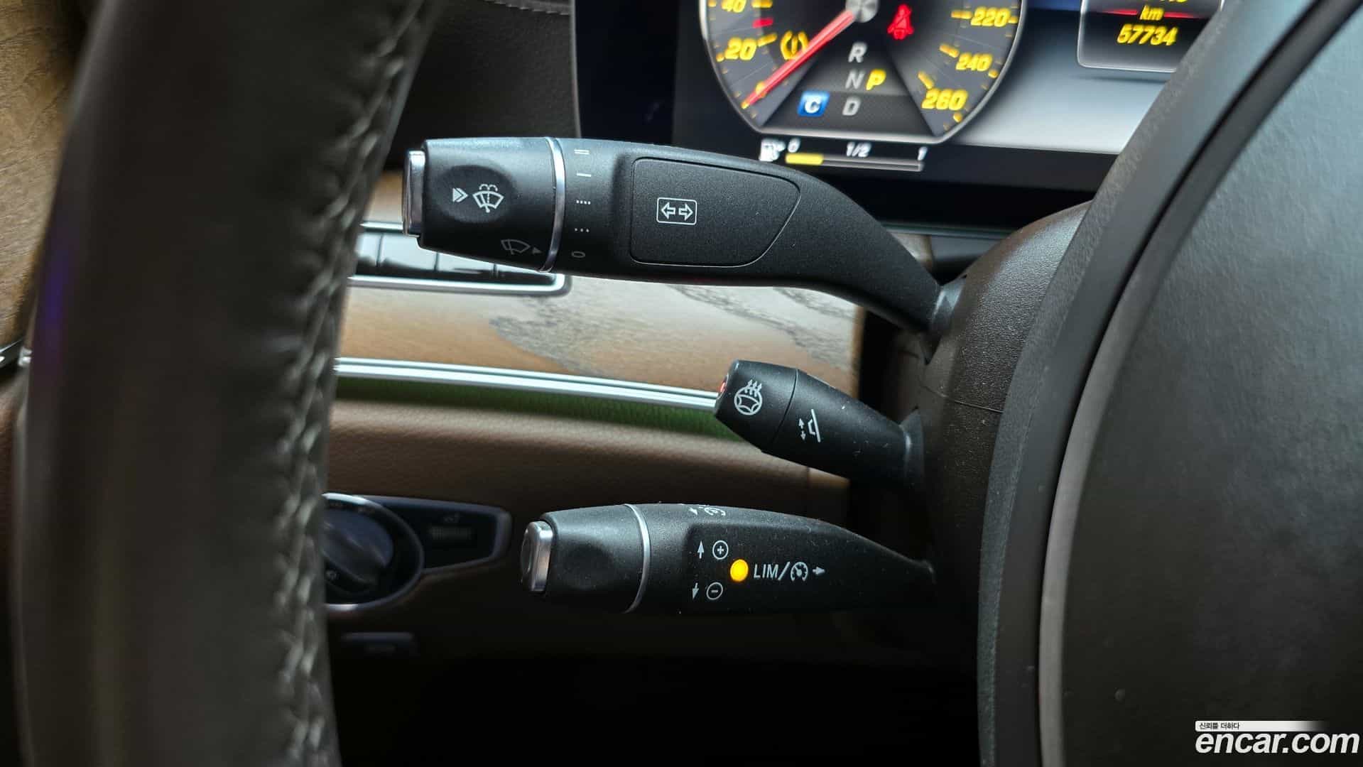 E-Class Mercedes-Benz 2017.0-OPTION-024