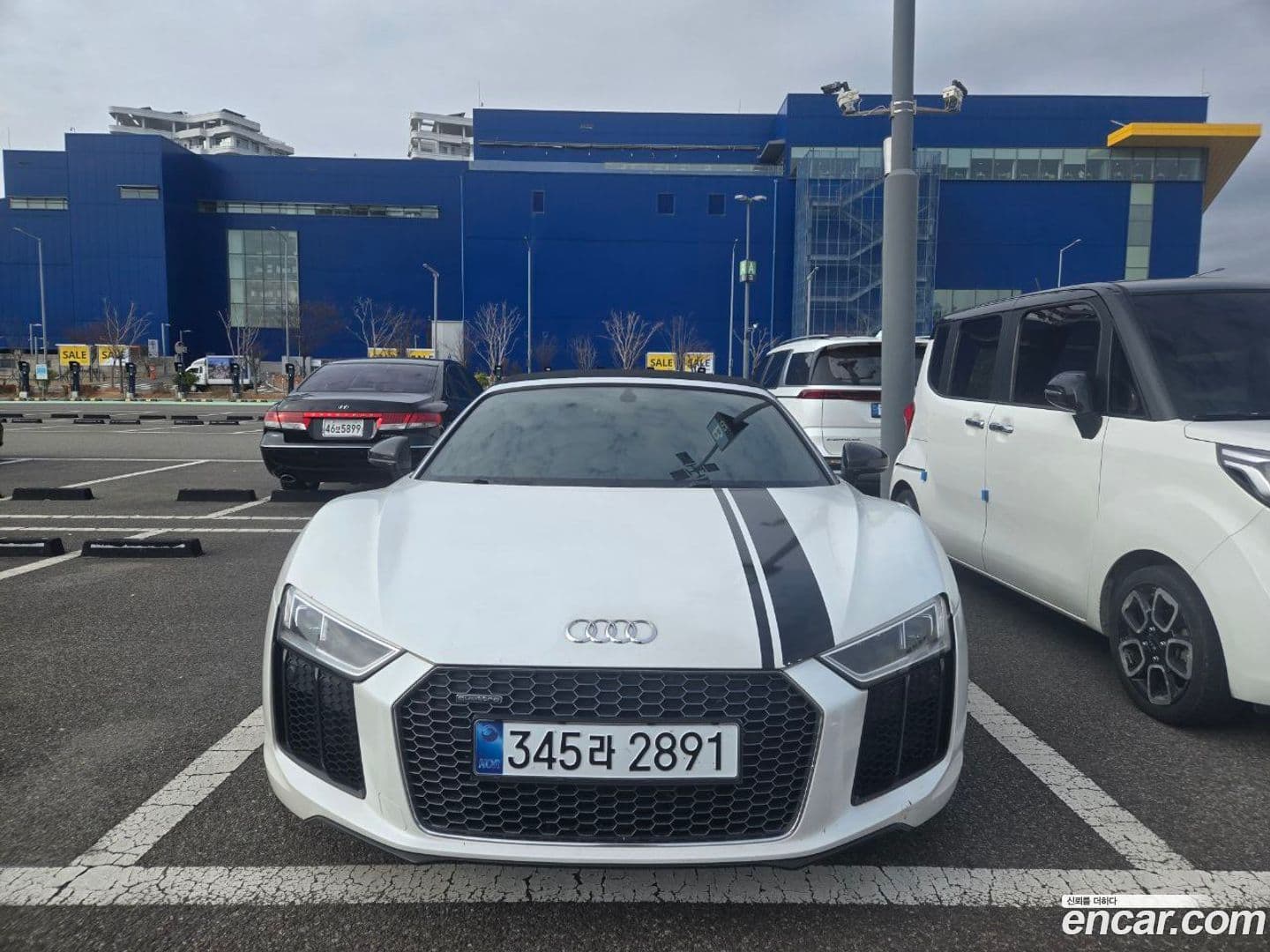 Main__Slider__Photo:R8 Audi 2017.11-0