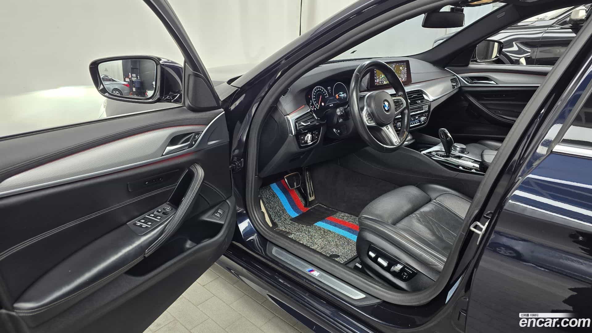 5-Series BMW 2019.4-INNER-010